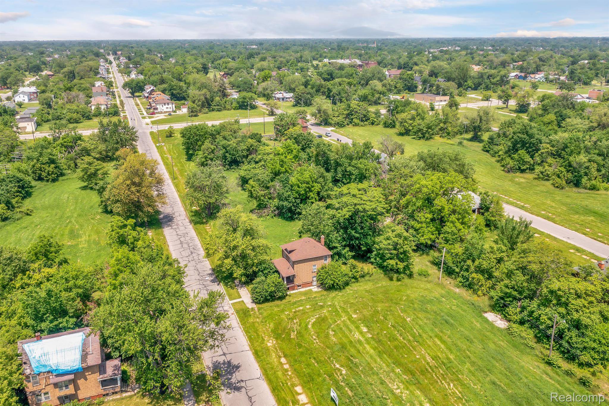 Detroit, MI 48215,1526 DICKERSON ST