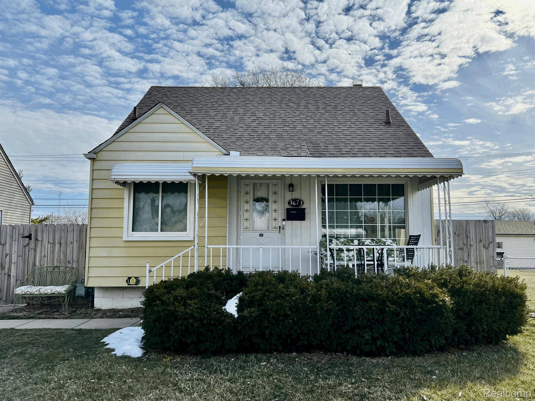 Wyandotte, MI 48192,3673 14th ST