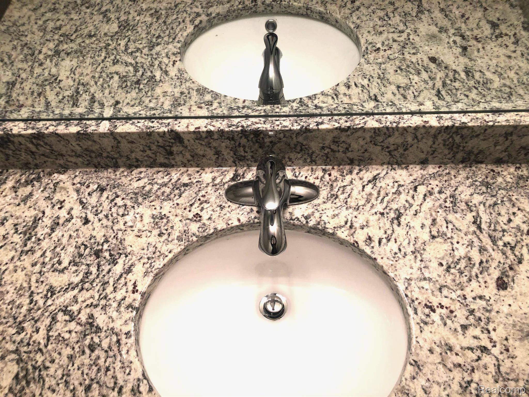 Southfield, MI 48075,21902 DUNS SCOTUS ST