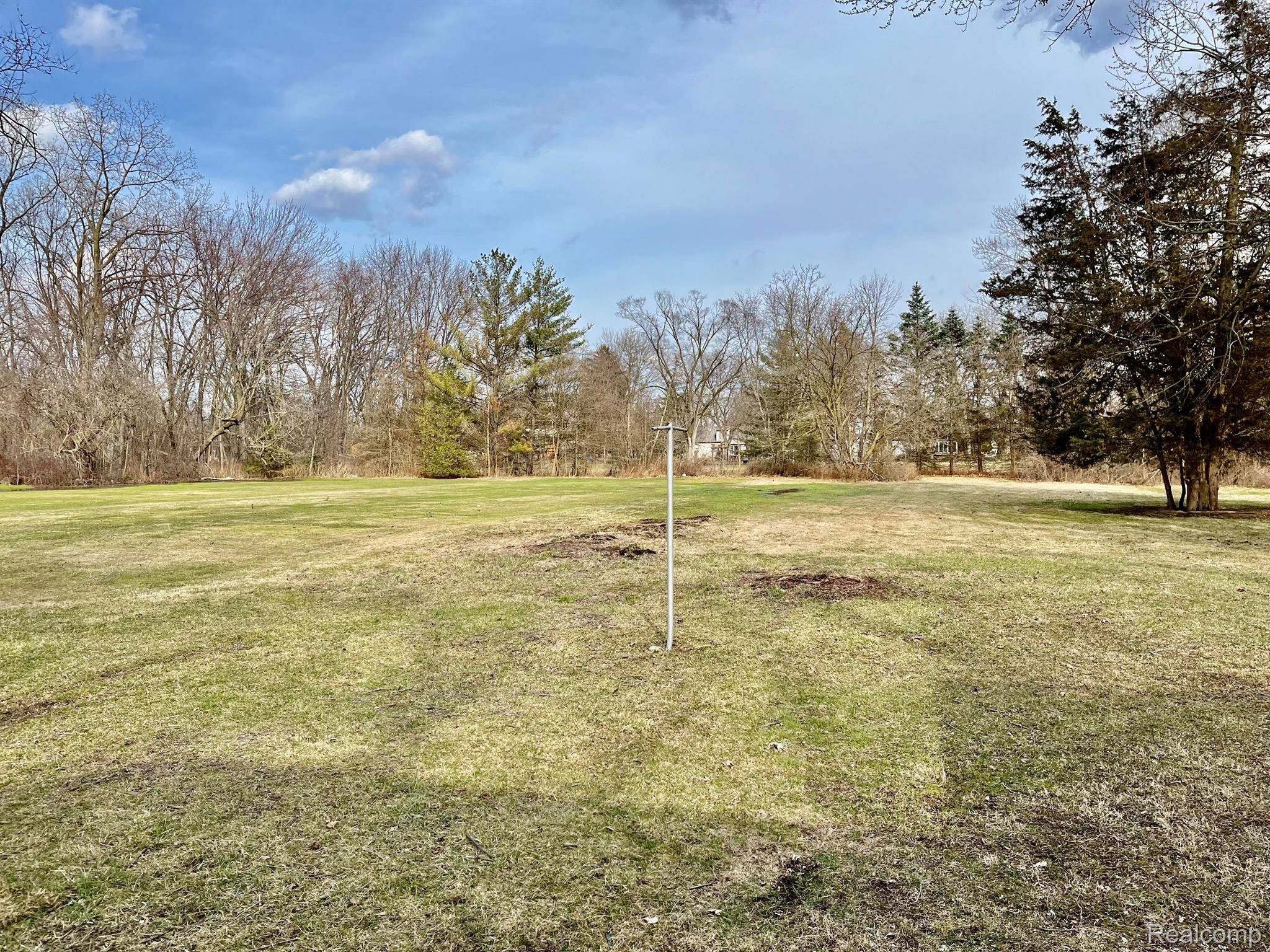 Taylor, MI 48180,11405 BARAGA ST