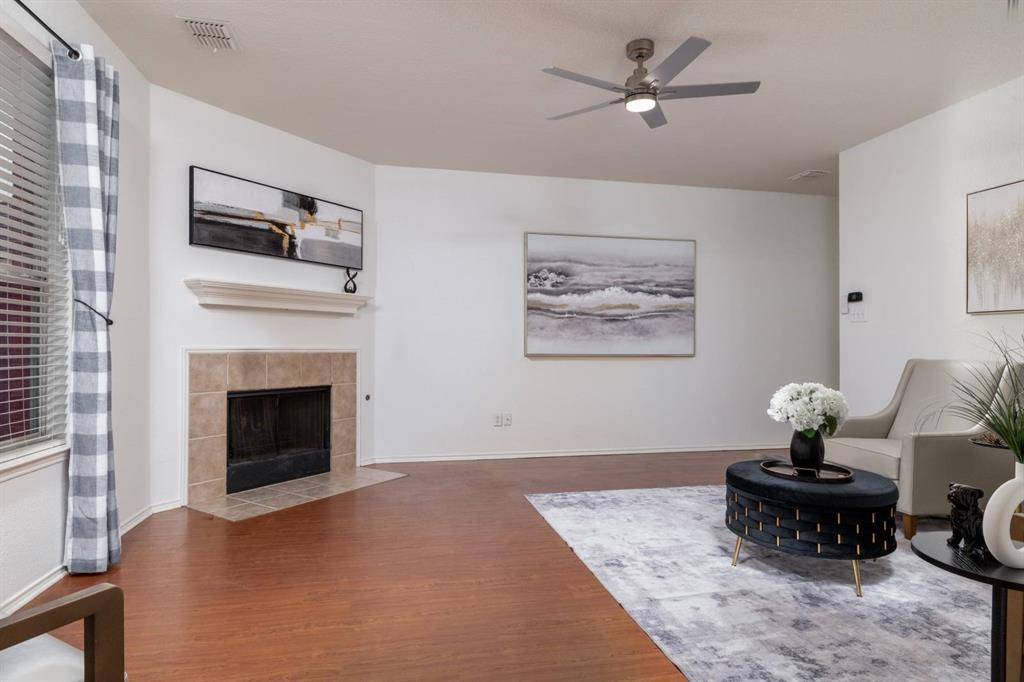 Fort Worth, TX 76244,11929 Brown Fox Drive