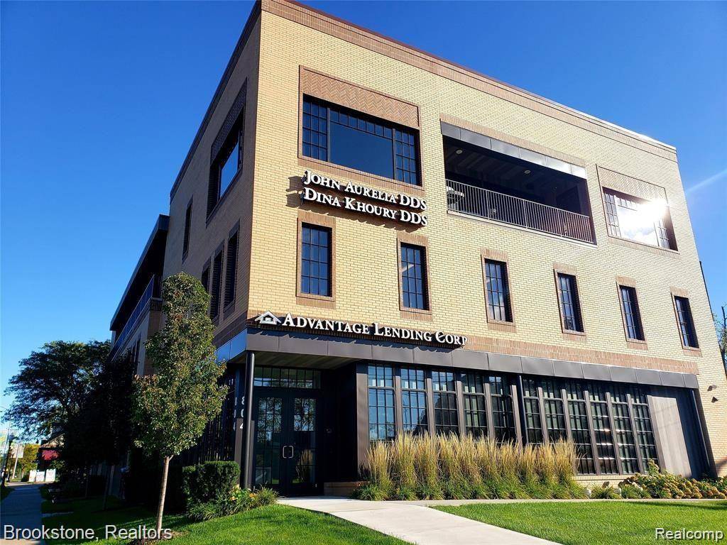 Rochester, MI 48307,804 N MAIN ST #3D