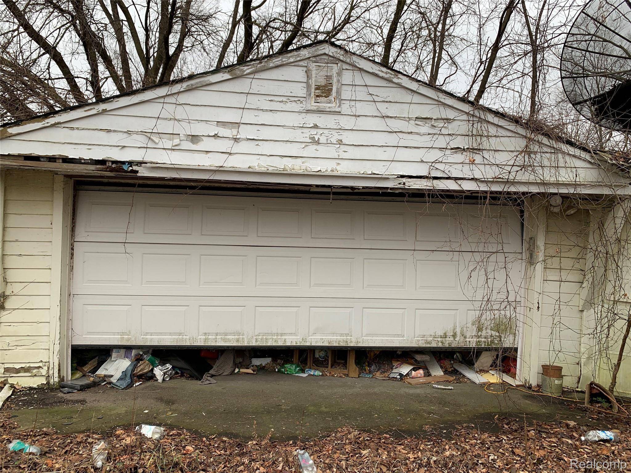 Inkster, MI 48141,4056 DURAND CT