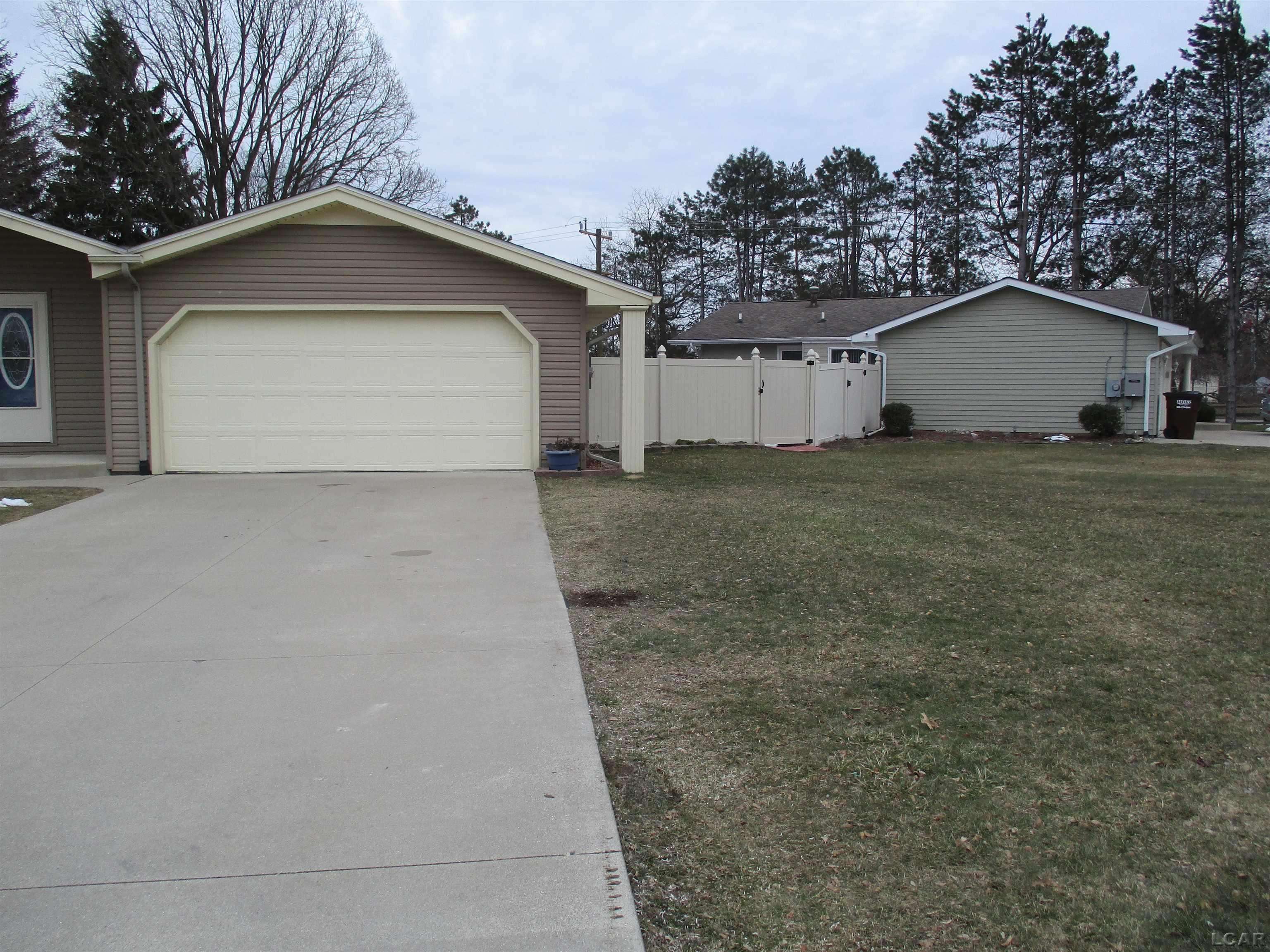 Adrian, MI 49221,4355 Northington DR