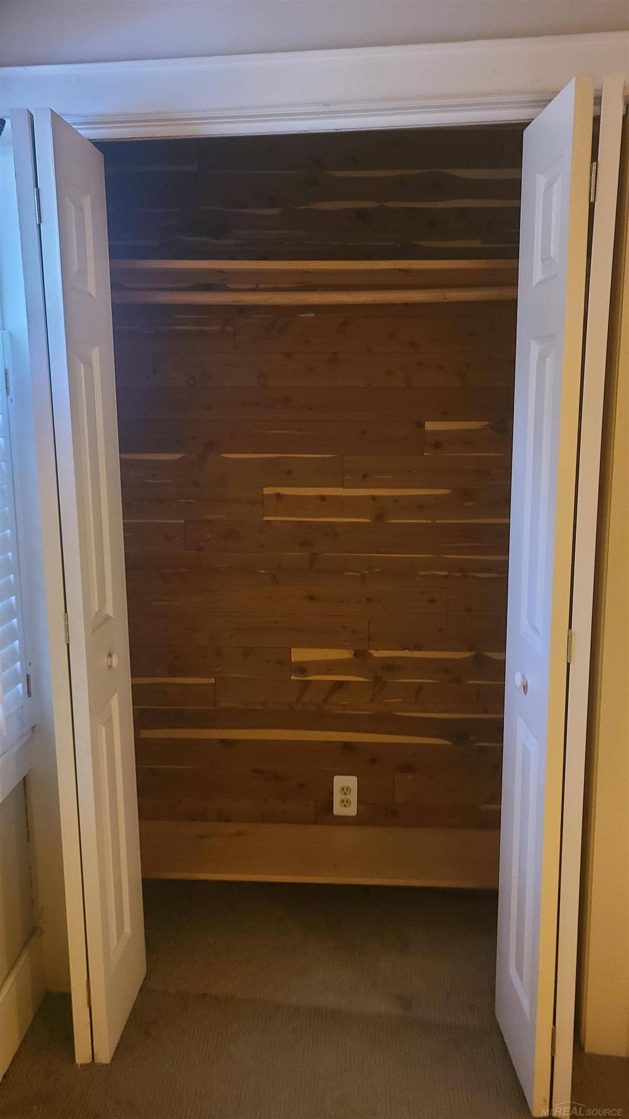 Applegate, MI 48401,4881 Main