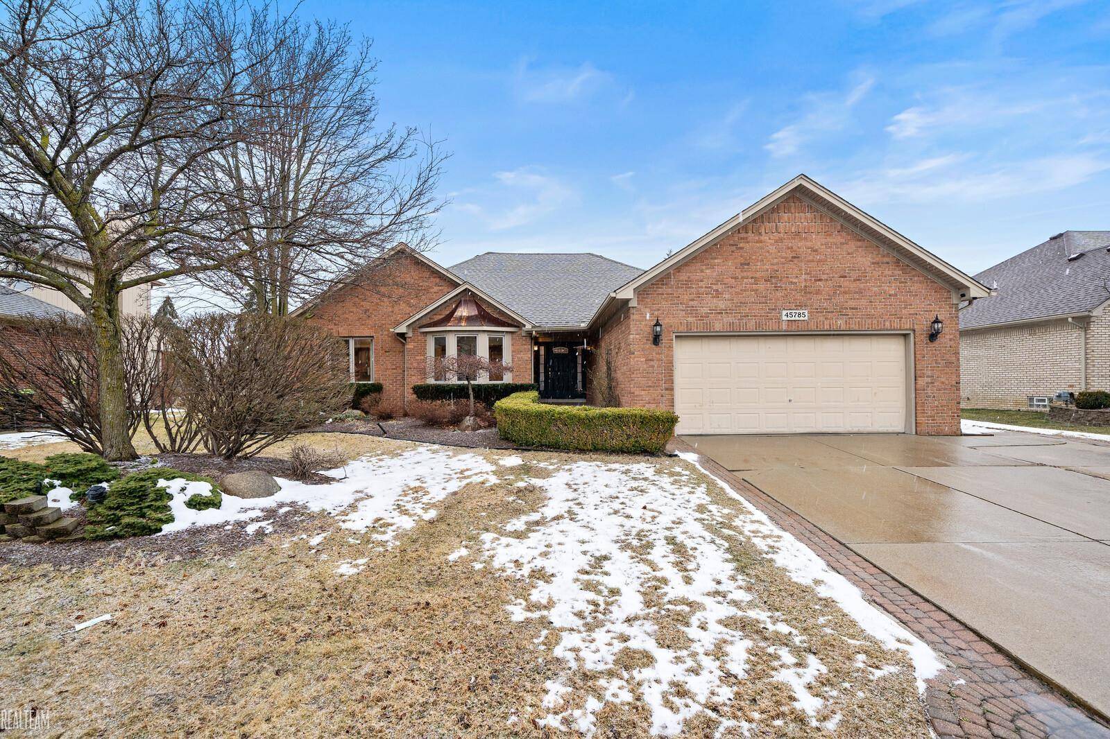 Macomb, MI 48044,45785 Delta