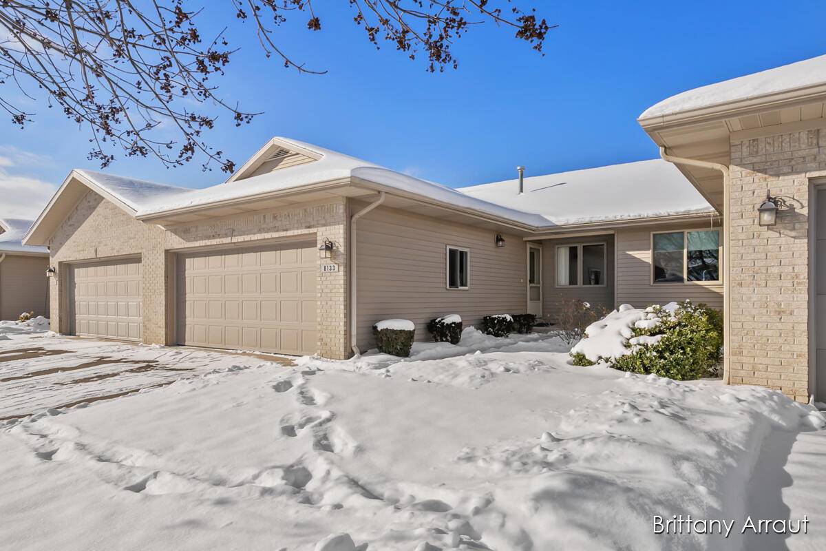 Byron Center, MI 49315,8133 Winding DR SW