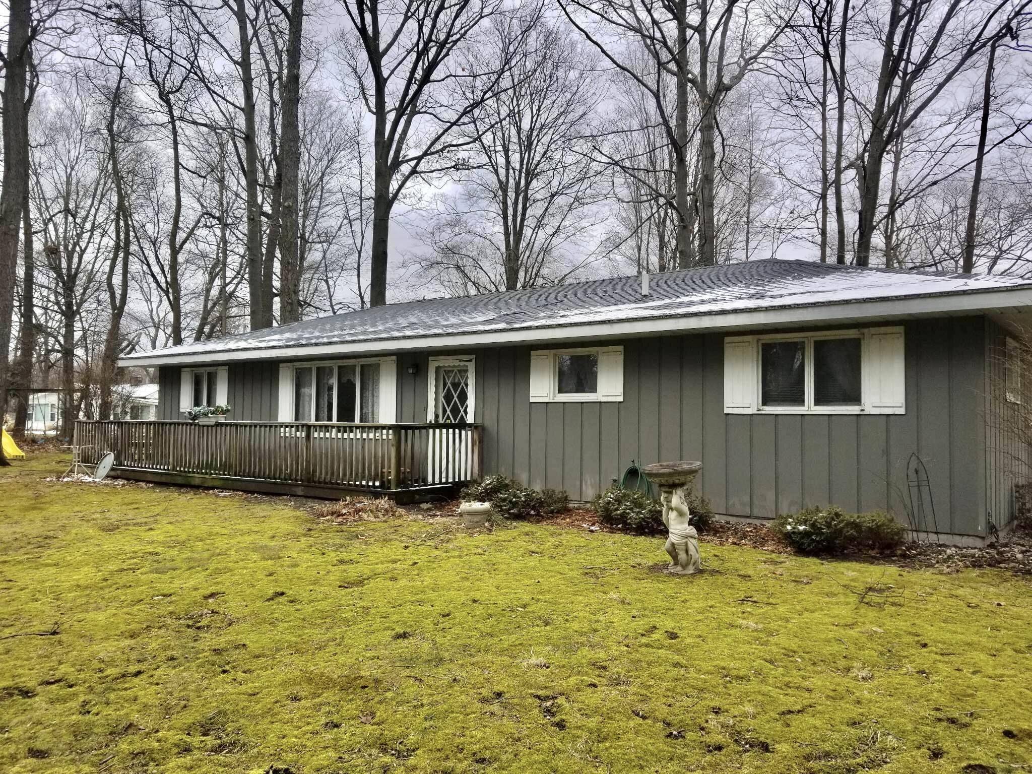 Coloma, MI 49038,6118 Hagar PL