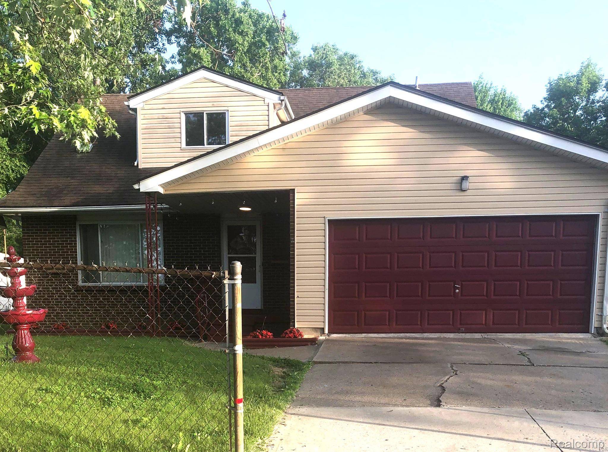 Flint, MI 48505,2257 ROSENFIELD DR