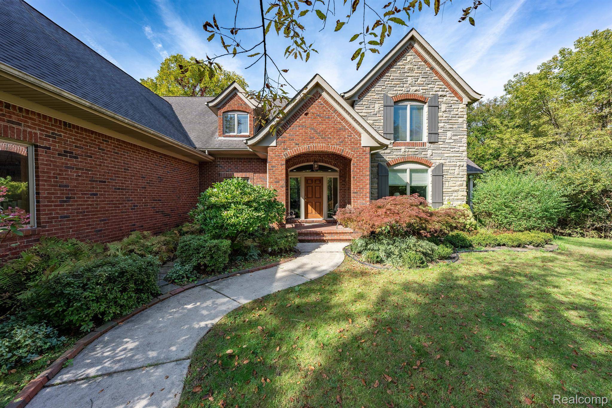 Pinckney, MI 48169,5593 PATTERSON LAKE RD