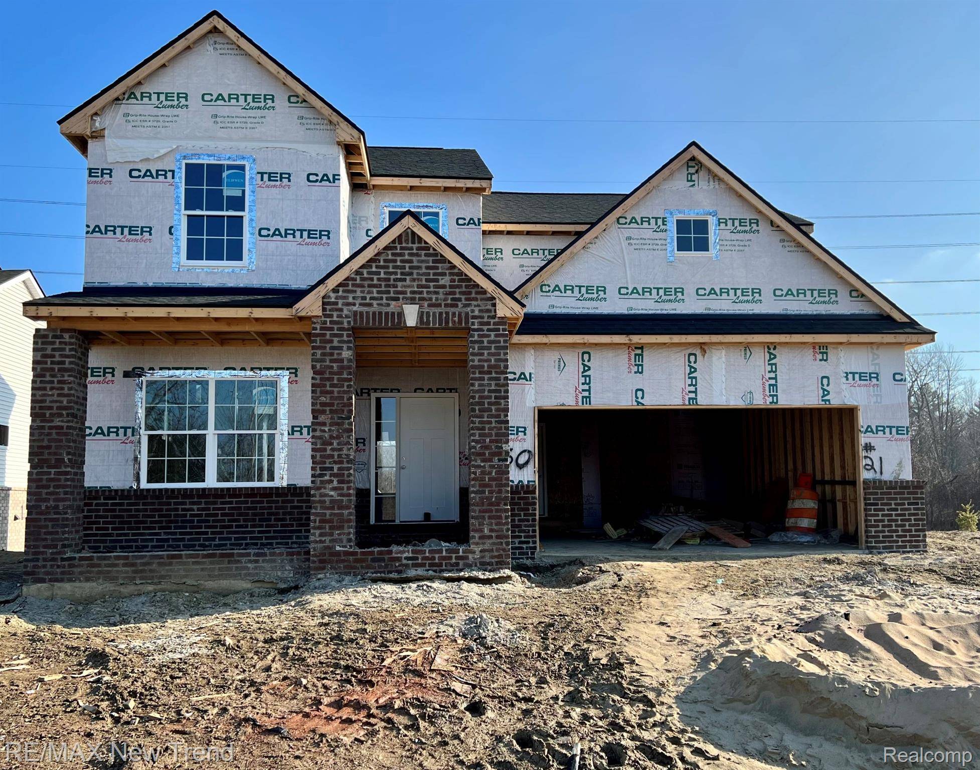 Wixom, MI 48393,560 PATTAN DR