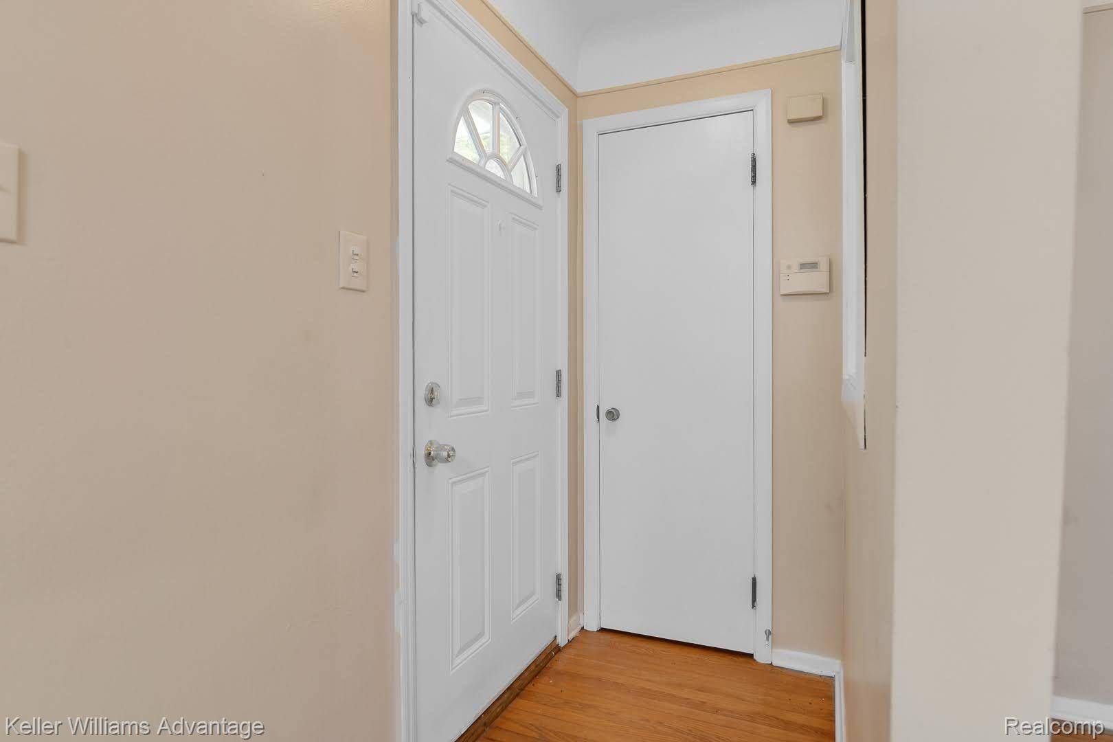 Oak Park, MI 48237,21400 KIPLING ST