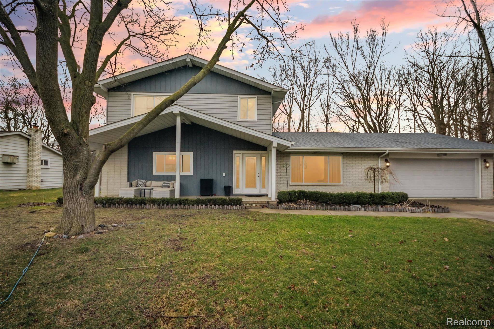 Shelby Twp, MI 48317,46560 Glastonbury DR