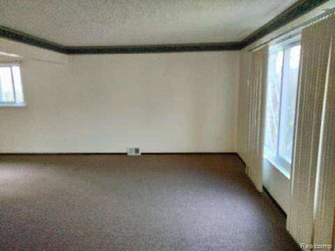 Southfield, MI 48075,17217 NEW JERSEY ST