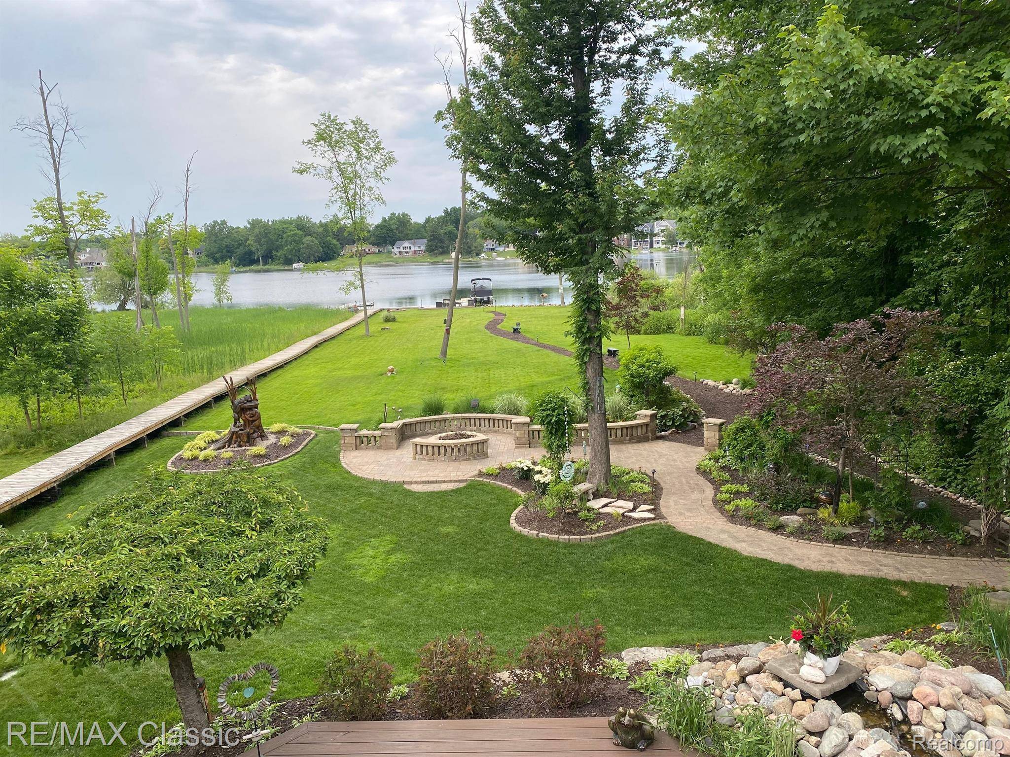 Wixom, MI 48393,1514 Forest Bay