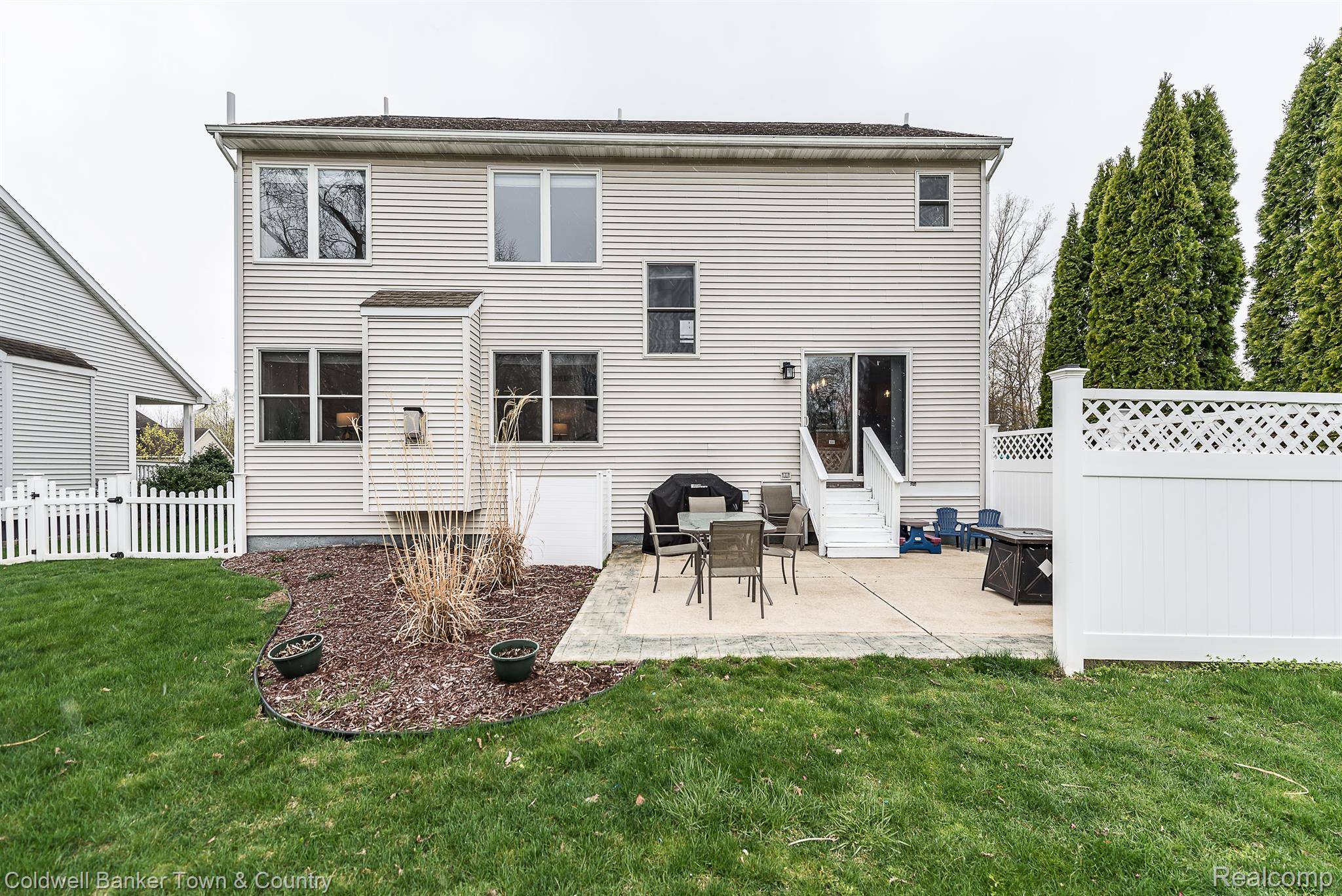 Linden, MI 48451,148 LAURA LN