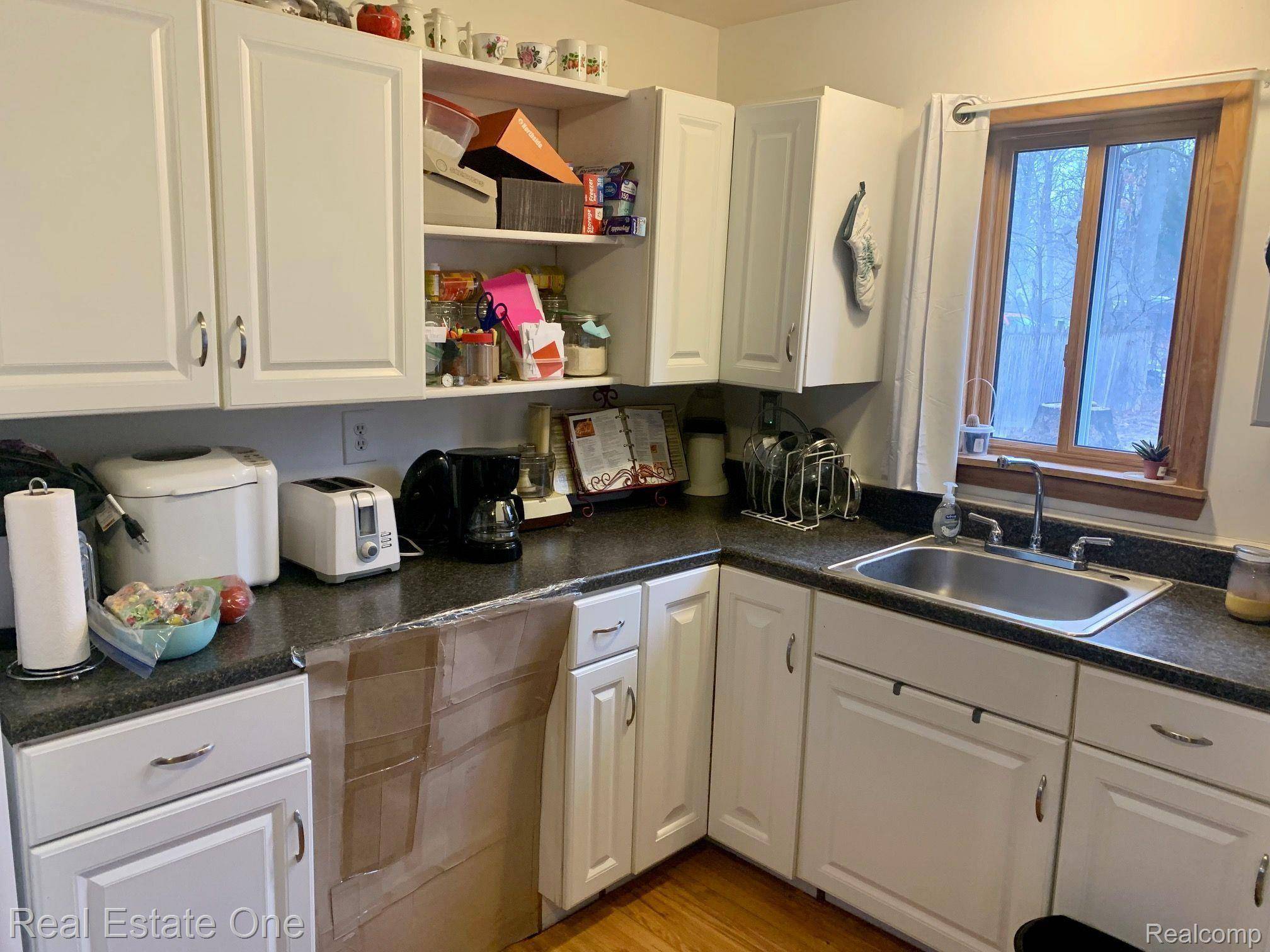 Highland, MI 48356,4720 HICKORY DR