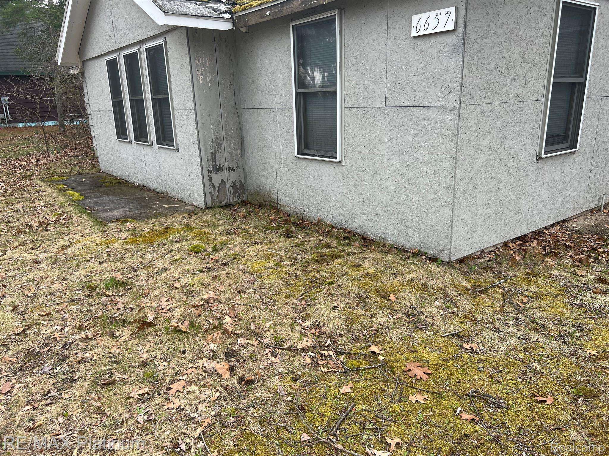 Rapid City, MI 49676,6657 CRYSTAL BEACH RD NW