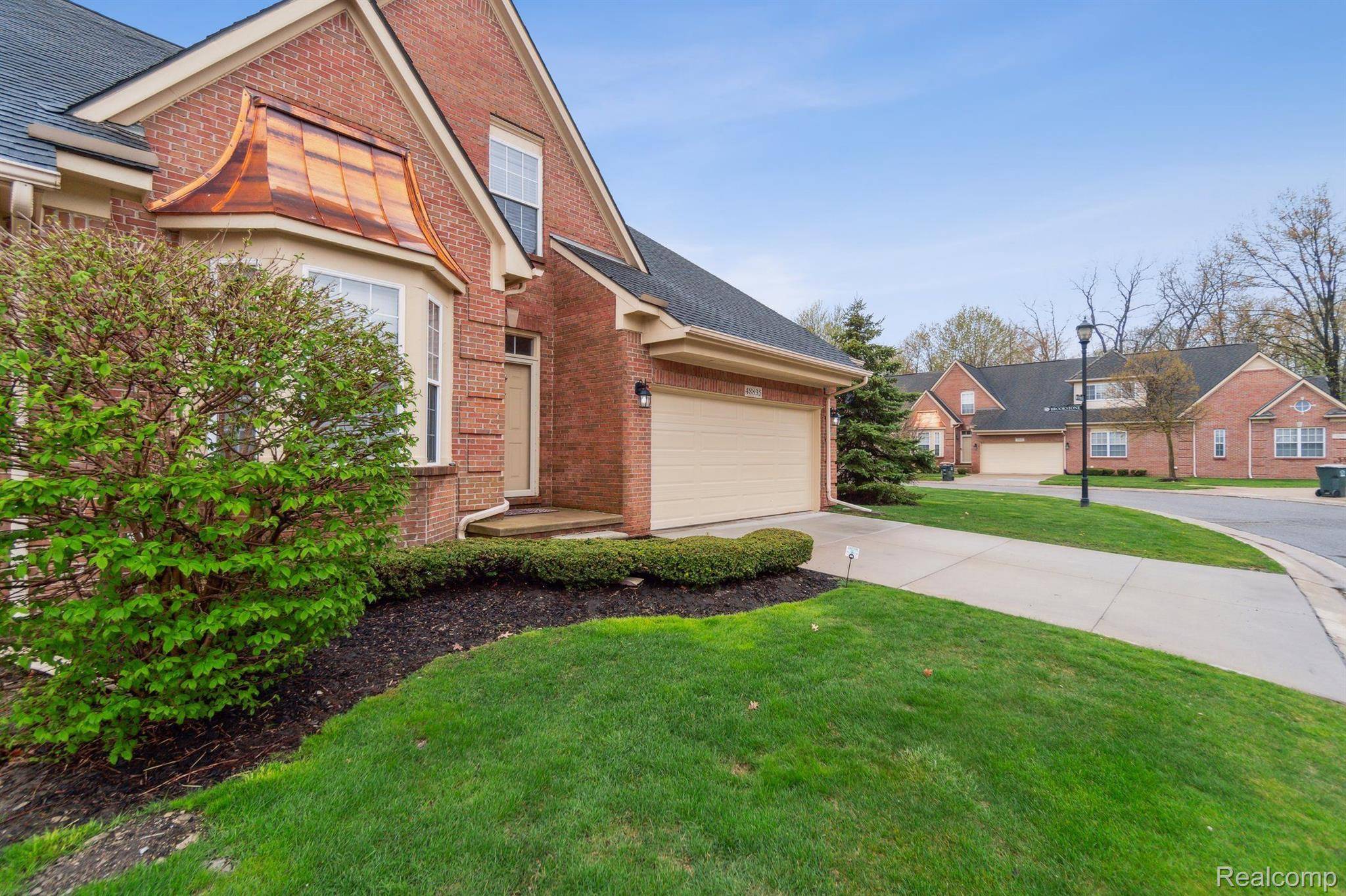 Canton, MI 48188,48835 WESTBRIDGE DR