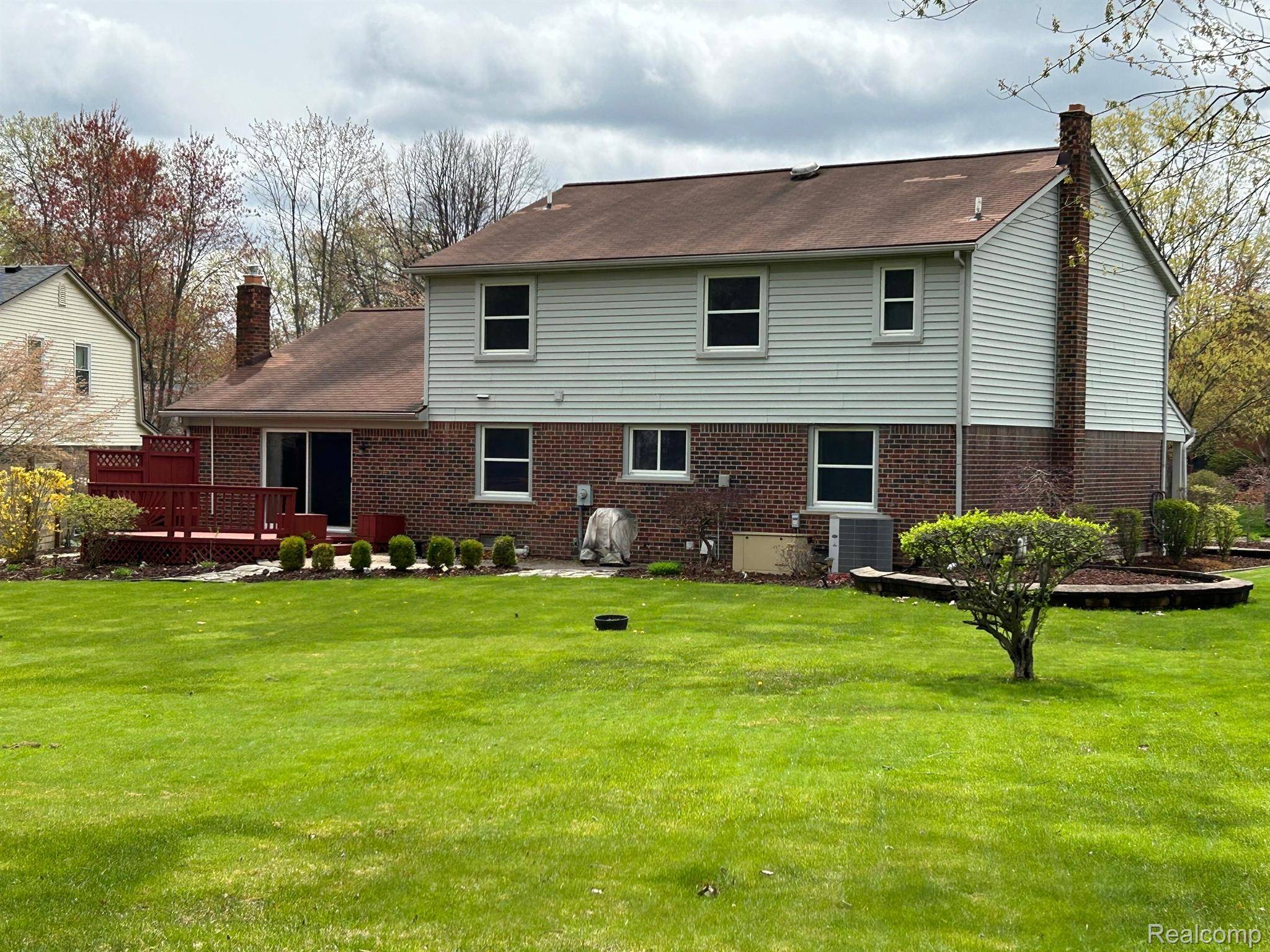 Plymouth, MI 48170,45434 MOONLIGHT DR