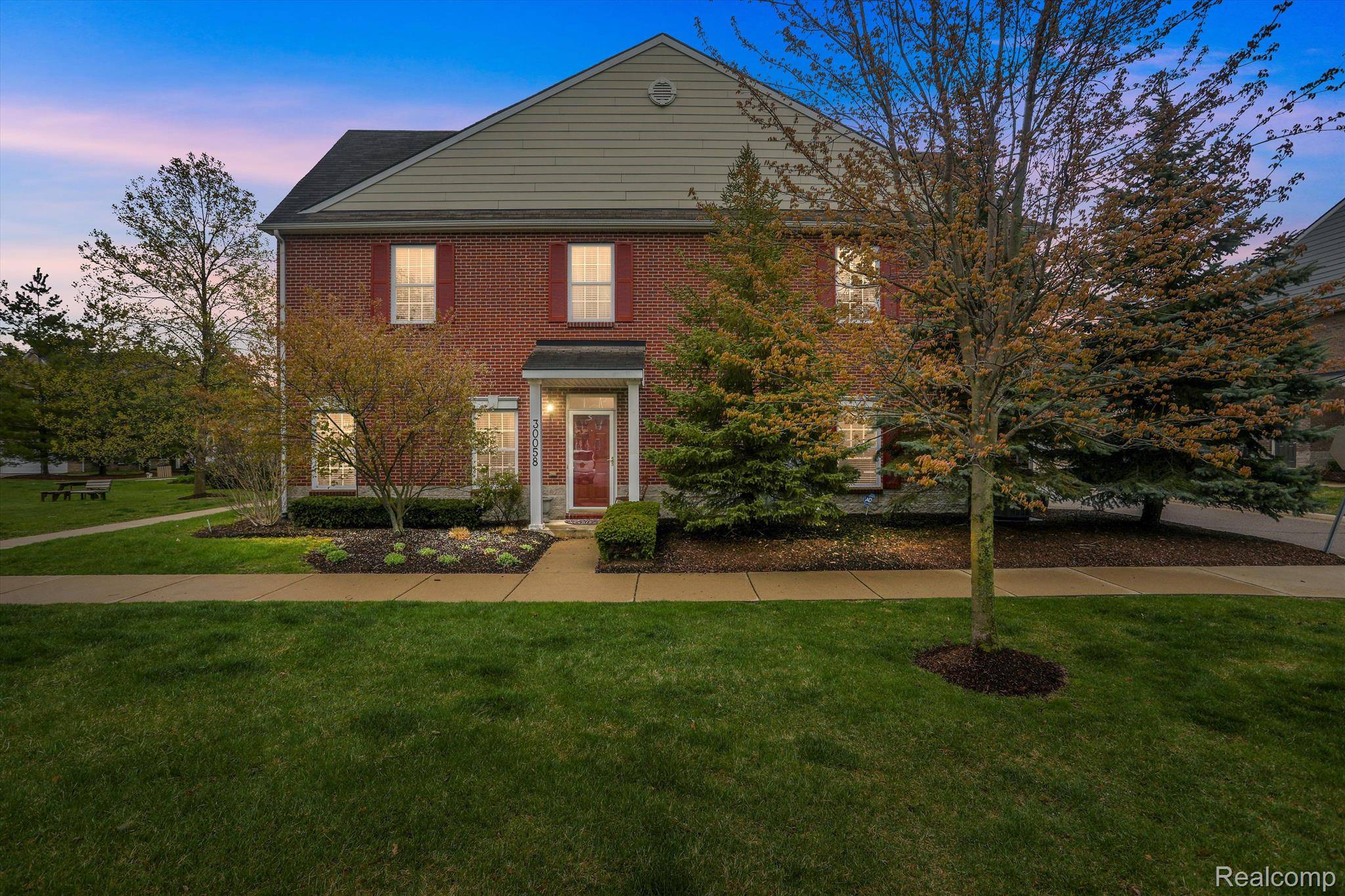 Southfield, MI 48076,30058 GARDENIA LN