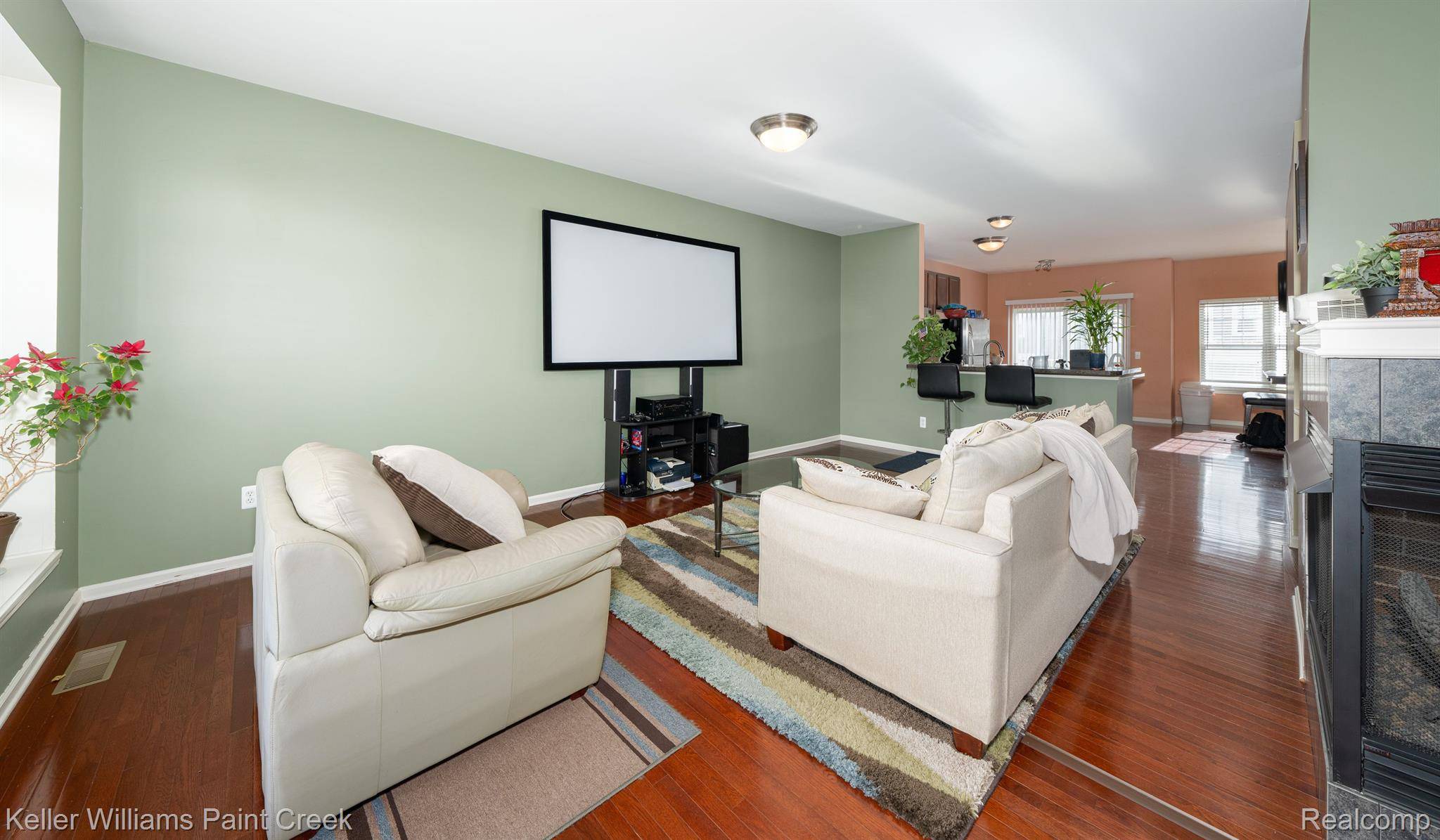 Wixom, MI 48393,180 CENTER BLVD