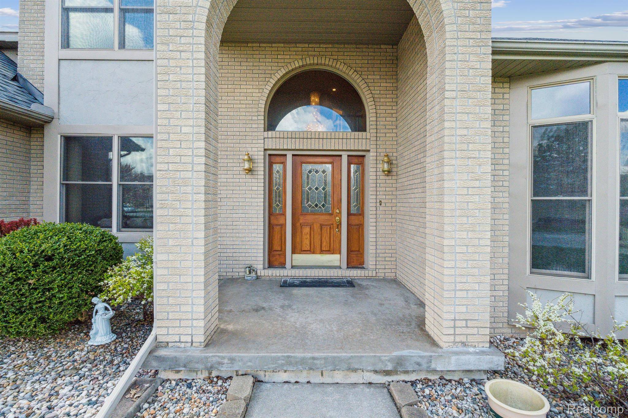 Saginaw, MI 48603,3825 Morningside LN