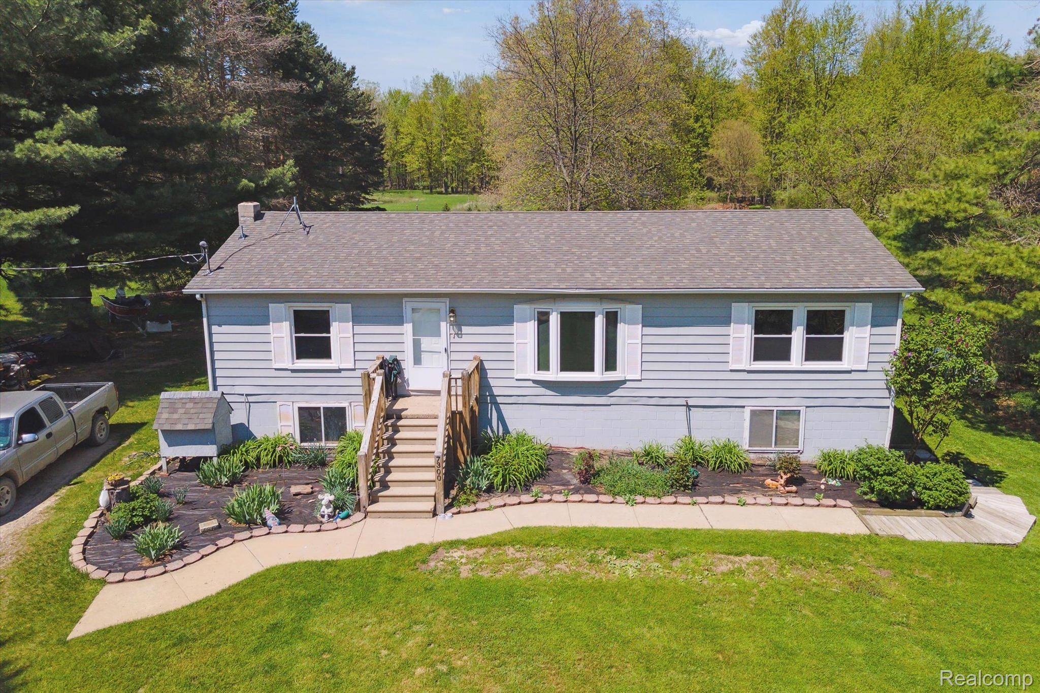 Fowlerville, MI 48836,7300 SOBER RD