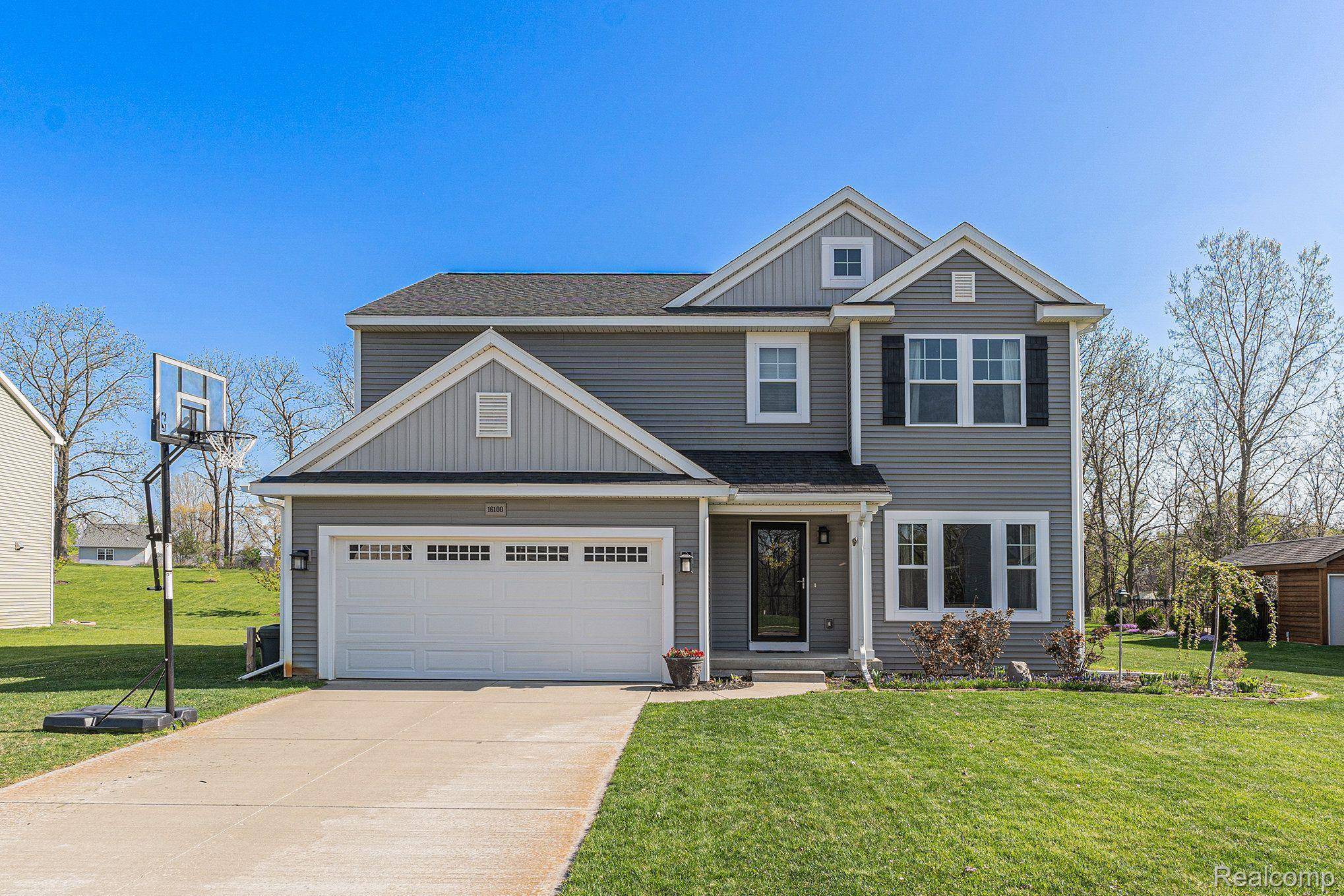 Linden, MI 48451,16100 RIVER RIDGE TRL