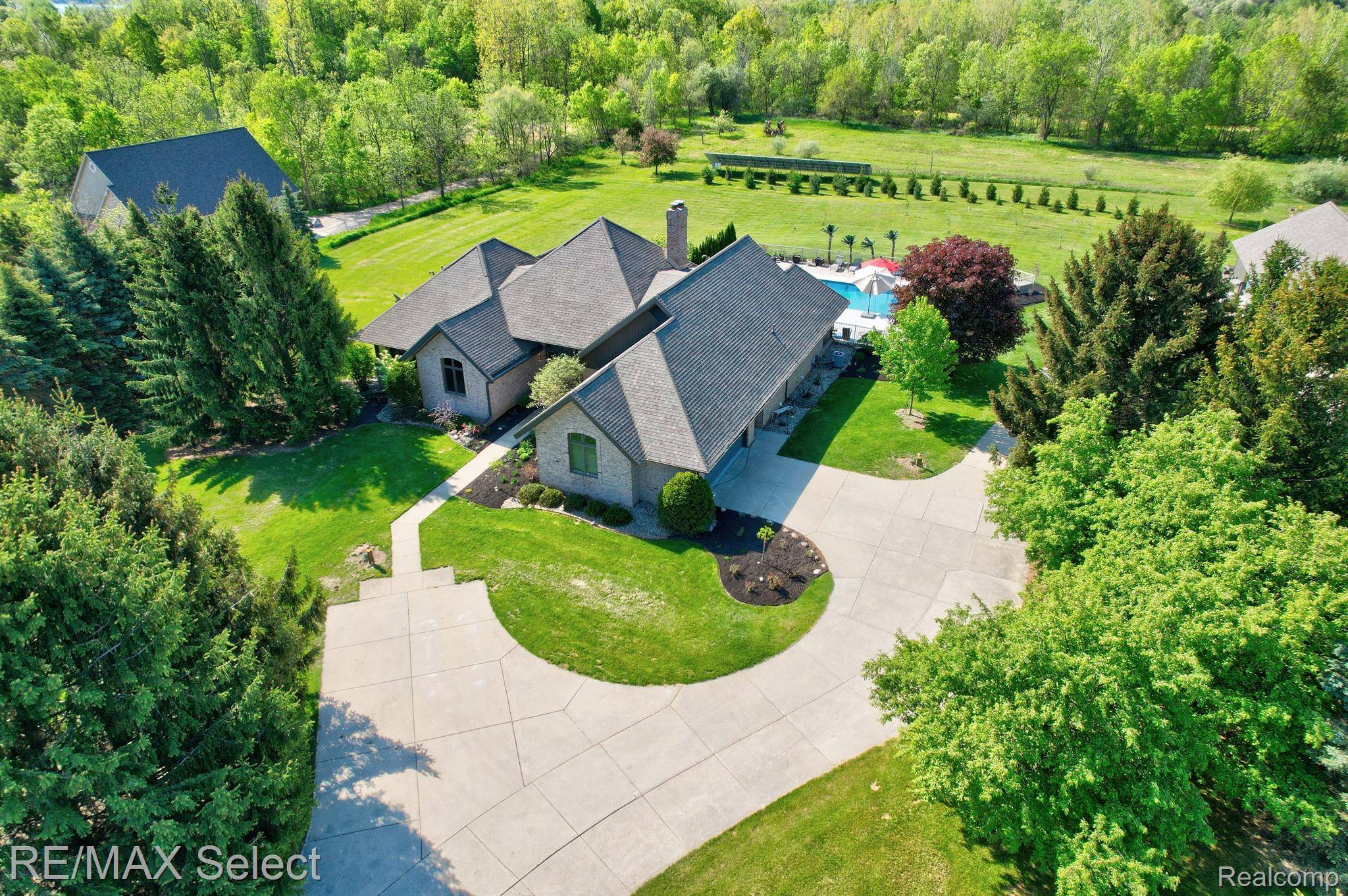 Linden, MI 48451,4521 E ROLSTON RD