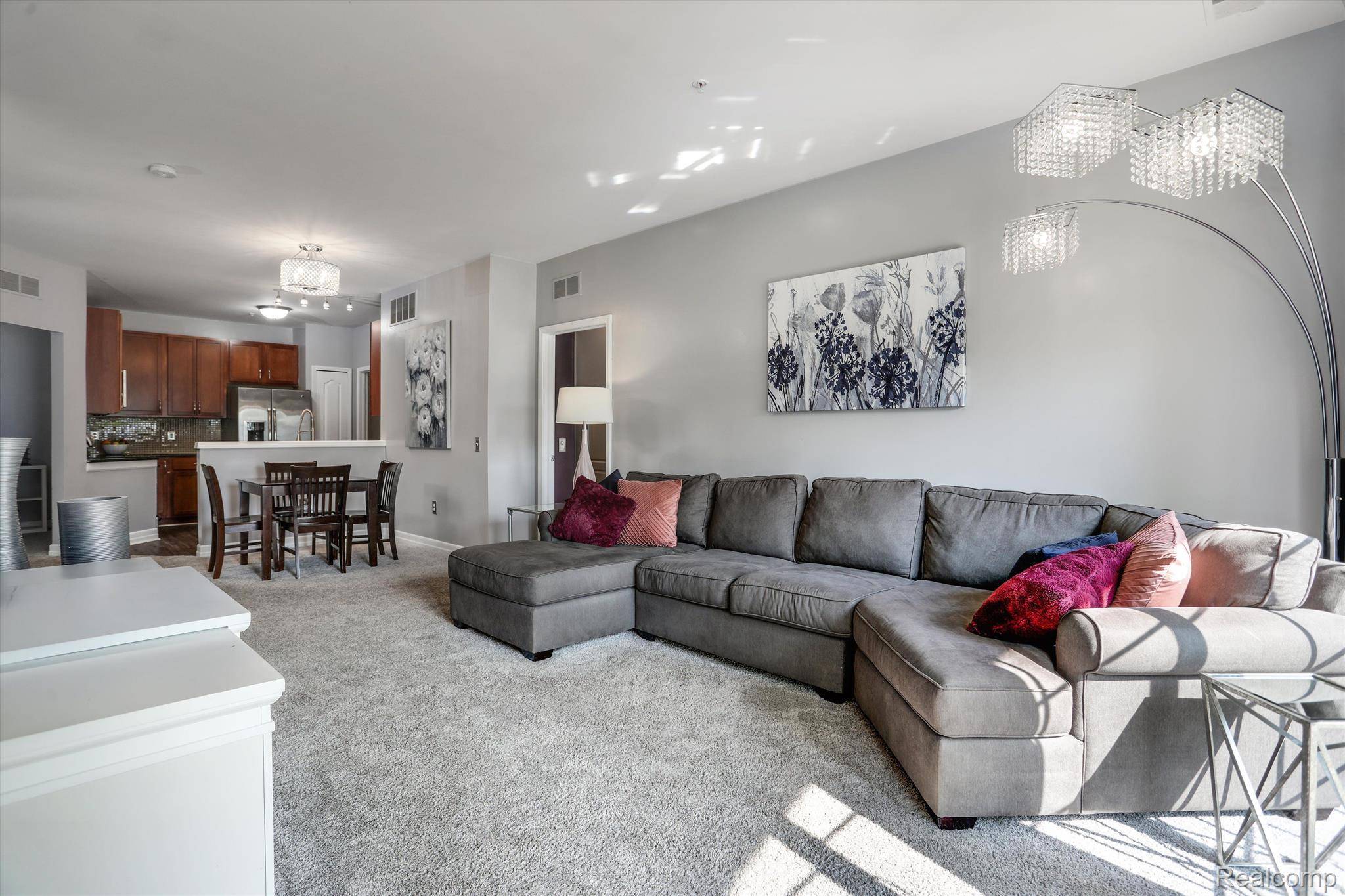 Wixom, MI 48393,327 WRIGHT ST