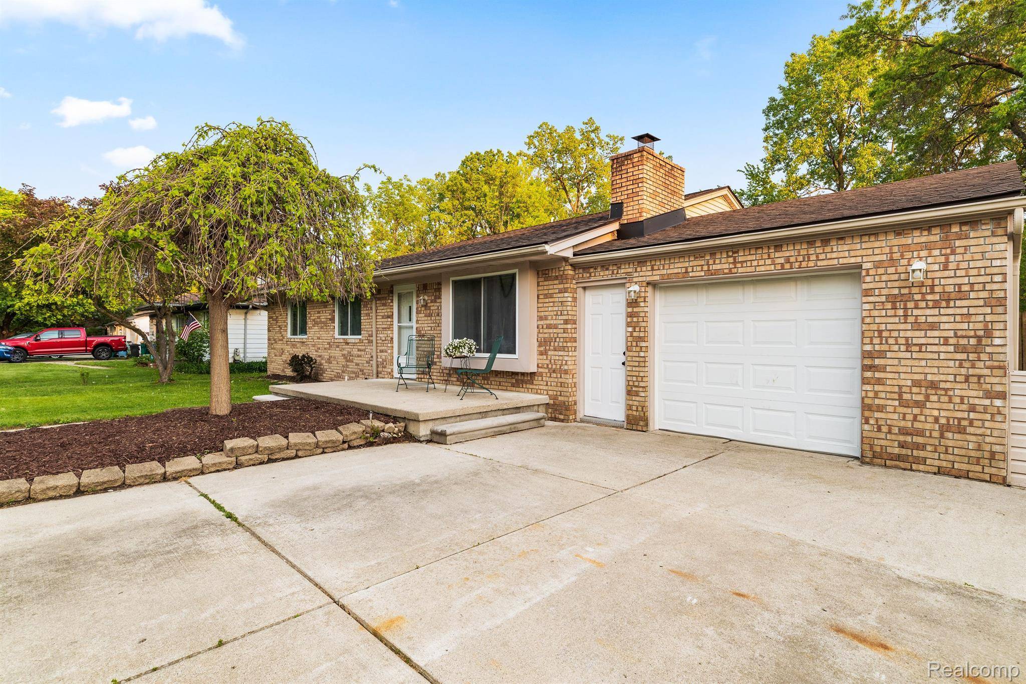 Farmington Hills, MI 48336,29599 BELFAST ST