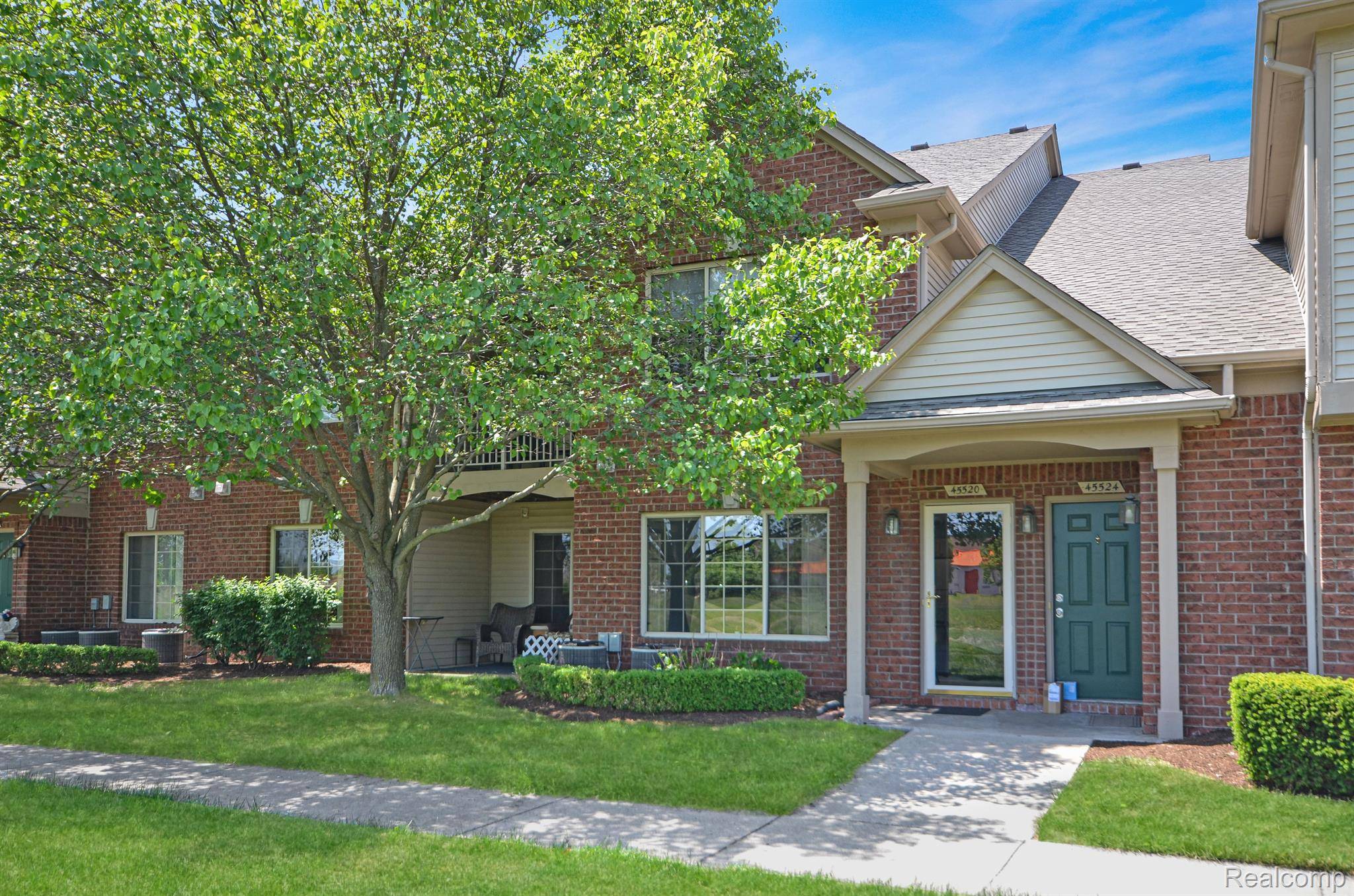 Utica, MI 48315,45520 Hidden View CT