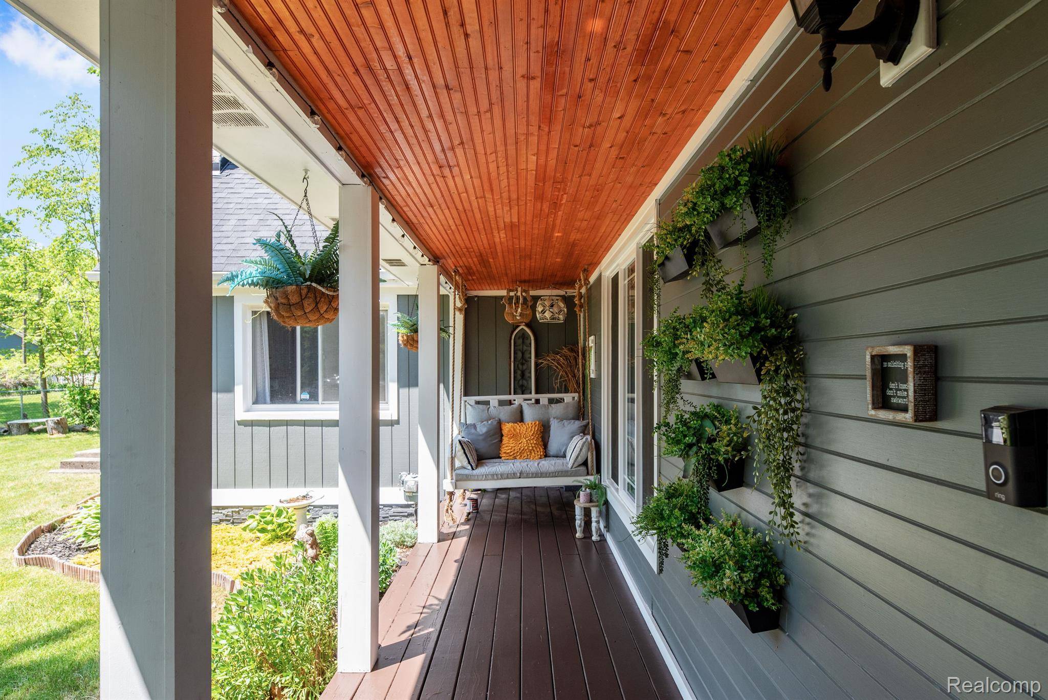 Wixom, MI 48393,2192 FAIRFIELD AVE