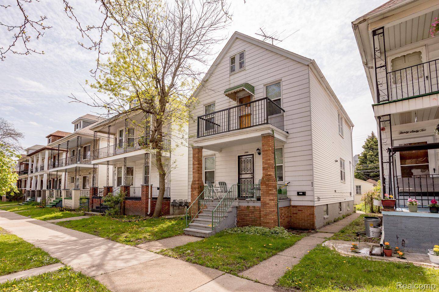 Hamtramck, MI 48212,3066 Belmont ST