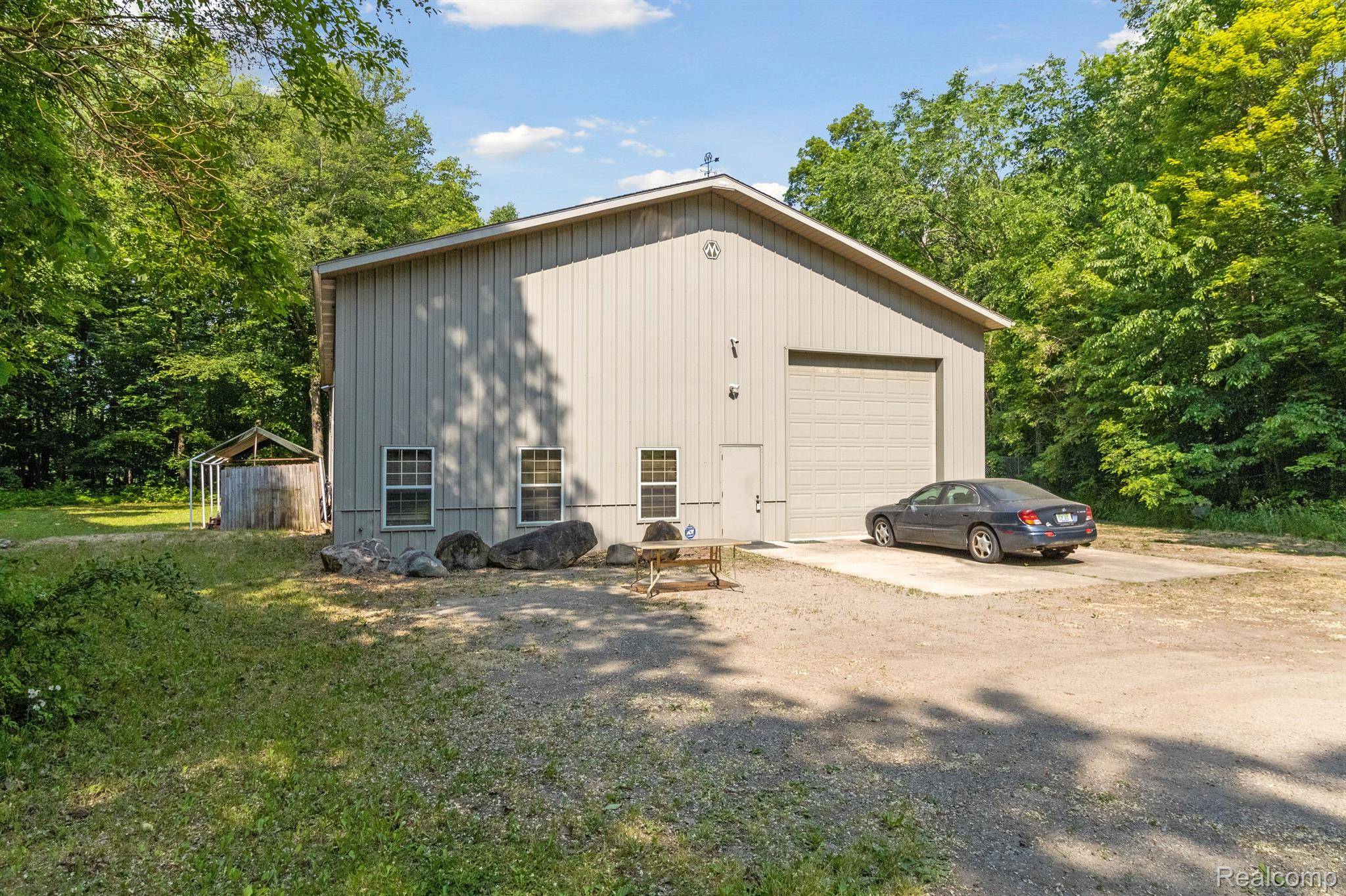 Linden, MI 48451,9255 ARGENTINE RD