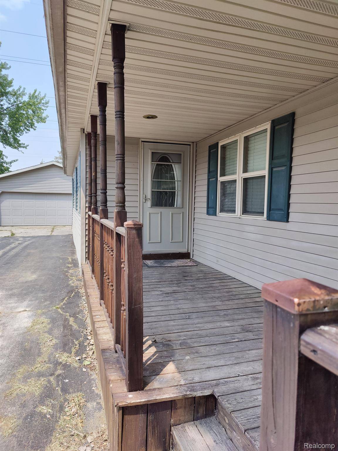 Mt. Morris, MI 48458,1022 W COSTELLO ST