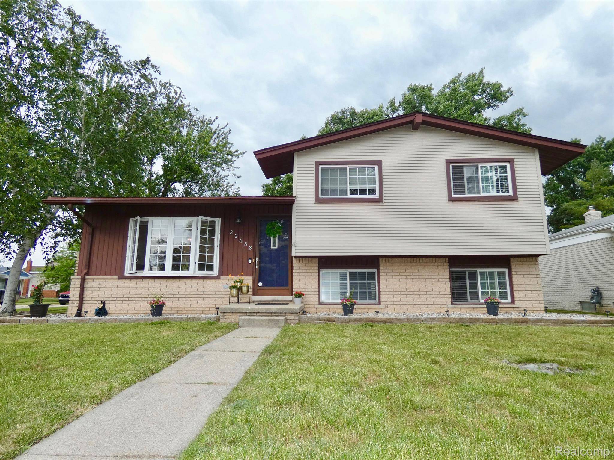 Woodhaven, MI 48183,22488 SOUTHPOINT ST