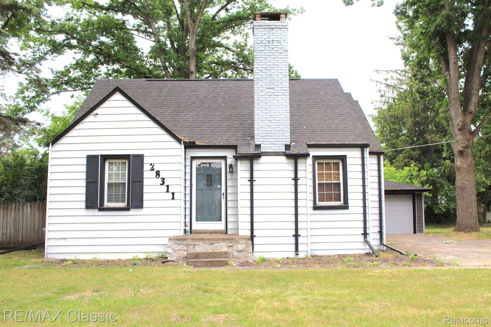 Farmington Hills, MI 48336,28311 SHIAWASSEE RD