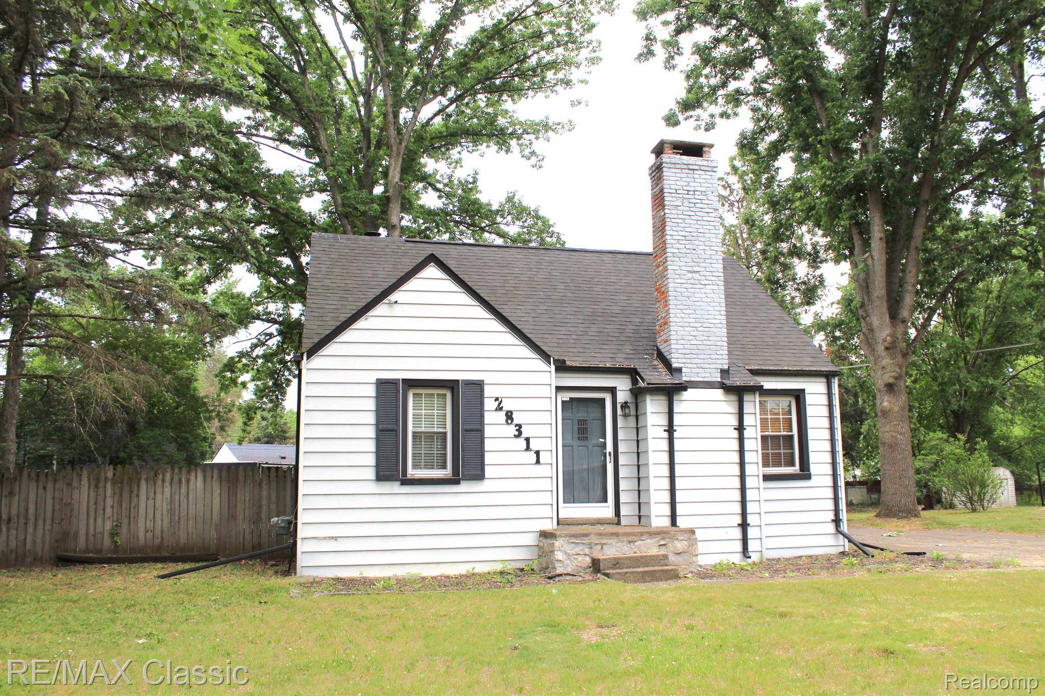 Farmington Hills, MI 48336,28311 SHIAWASSEE RD