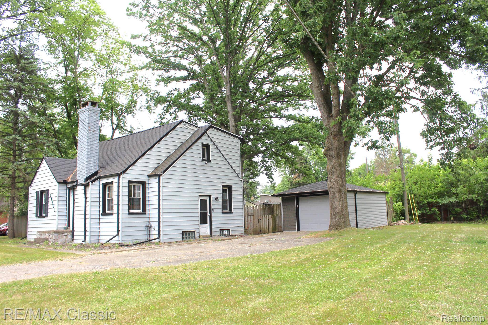 Farmington Hills, MI 48336,28311 SHIAWASSEE RD