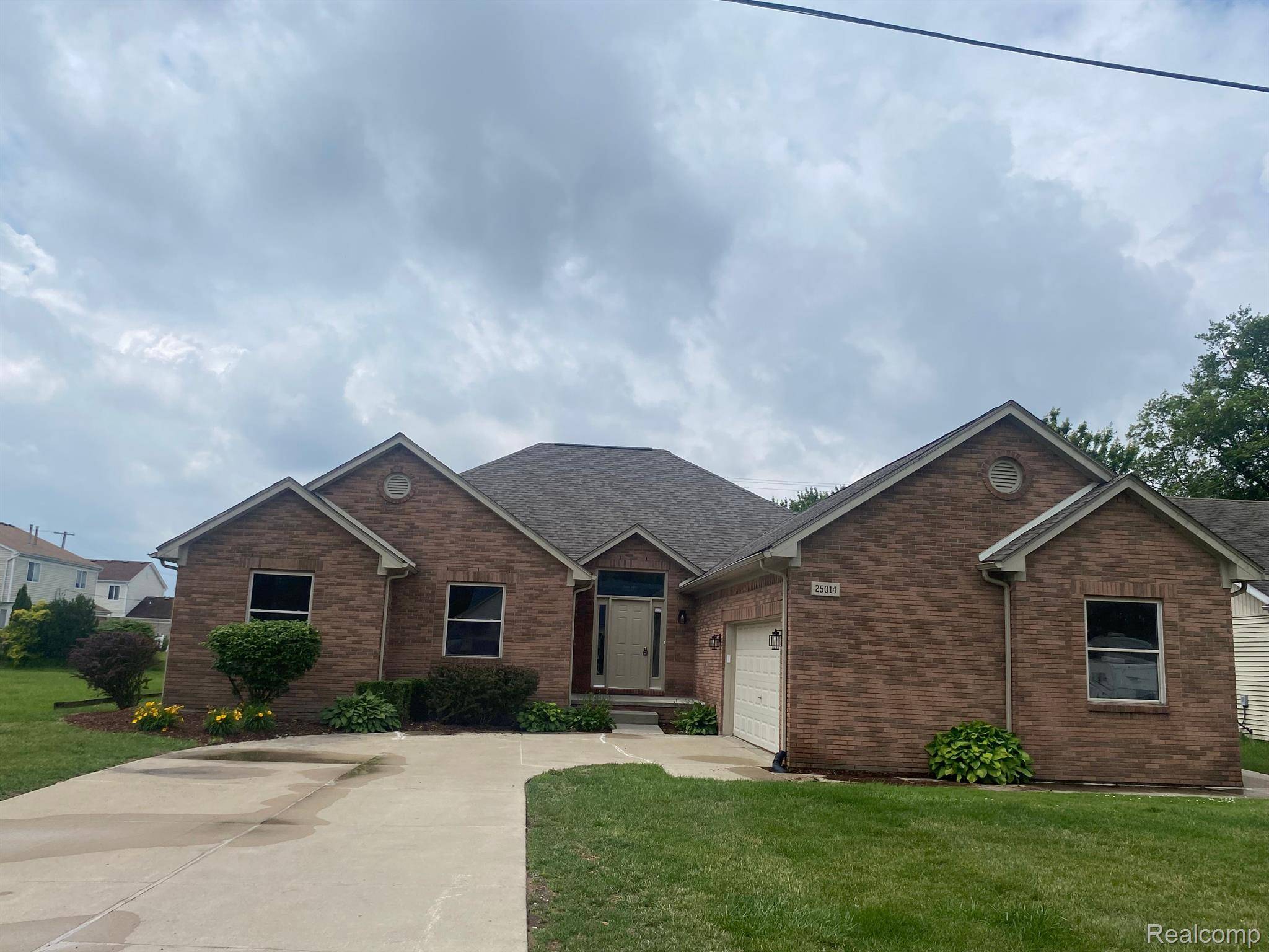 Harrison Township, MI 48045,25014 TROMBLEY ST