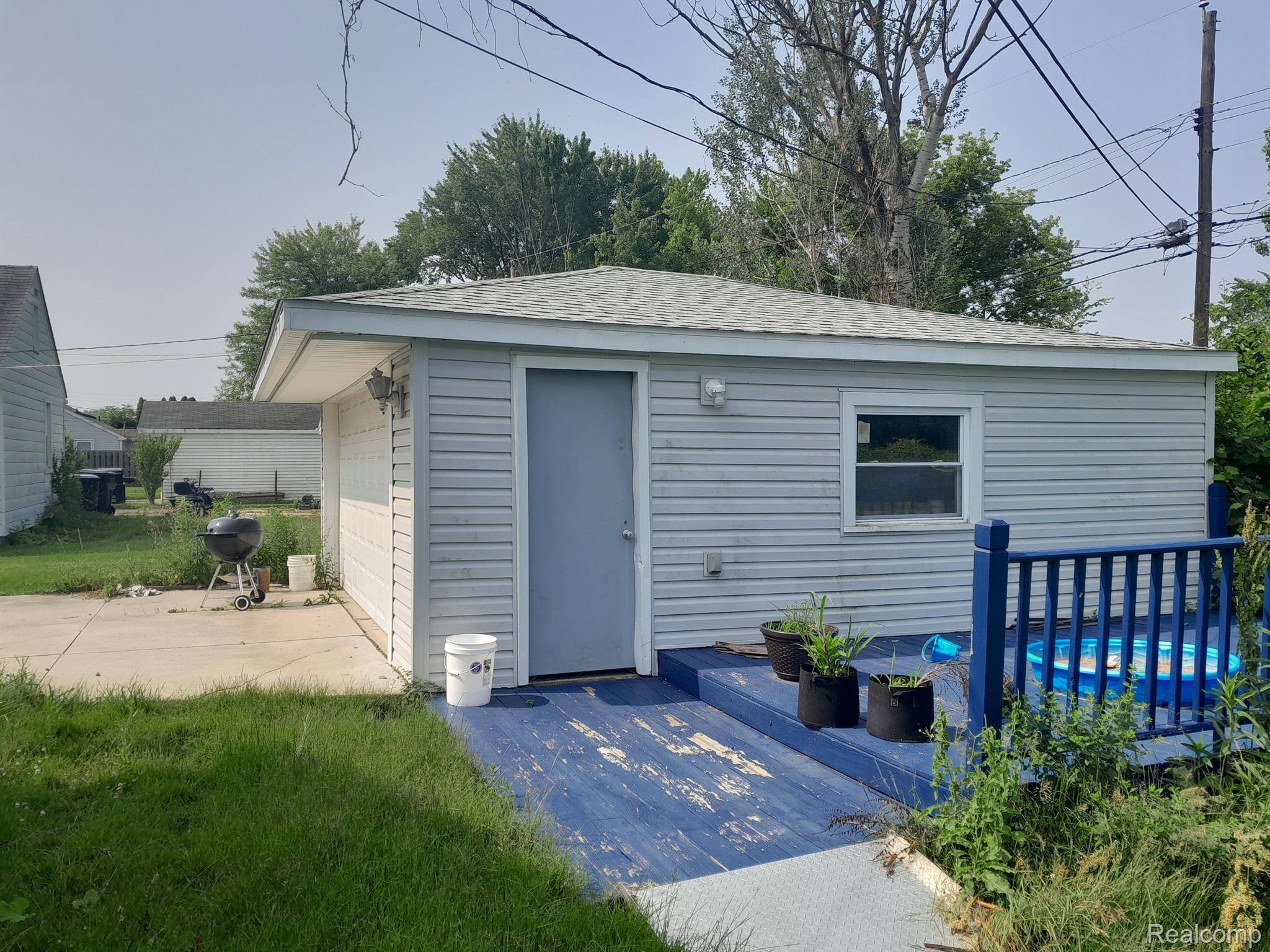 Woodhaven, MI 48183,22852 MONTEREY DR