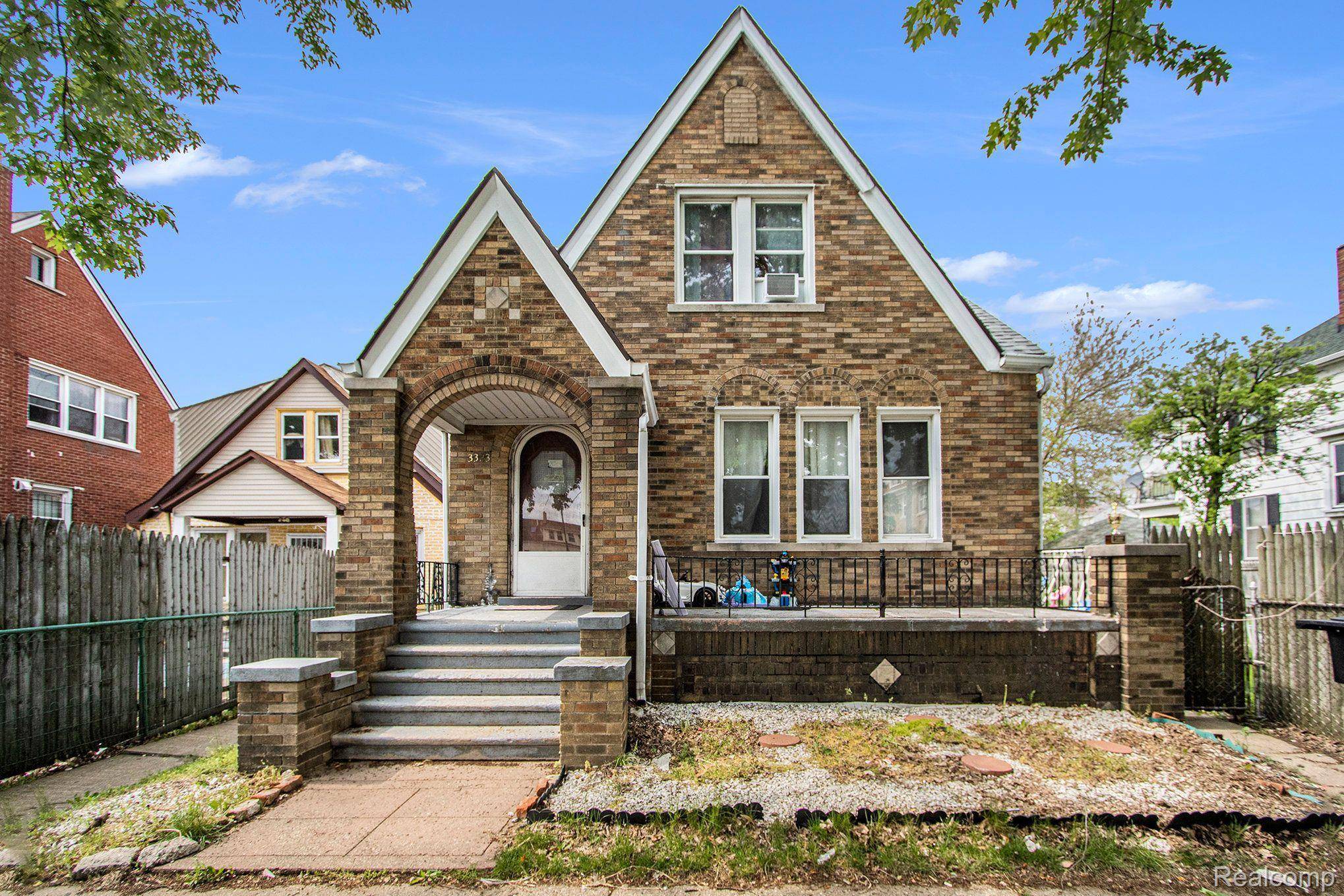 Detroit, MI 48212,3323 CARPENTER ST