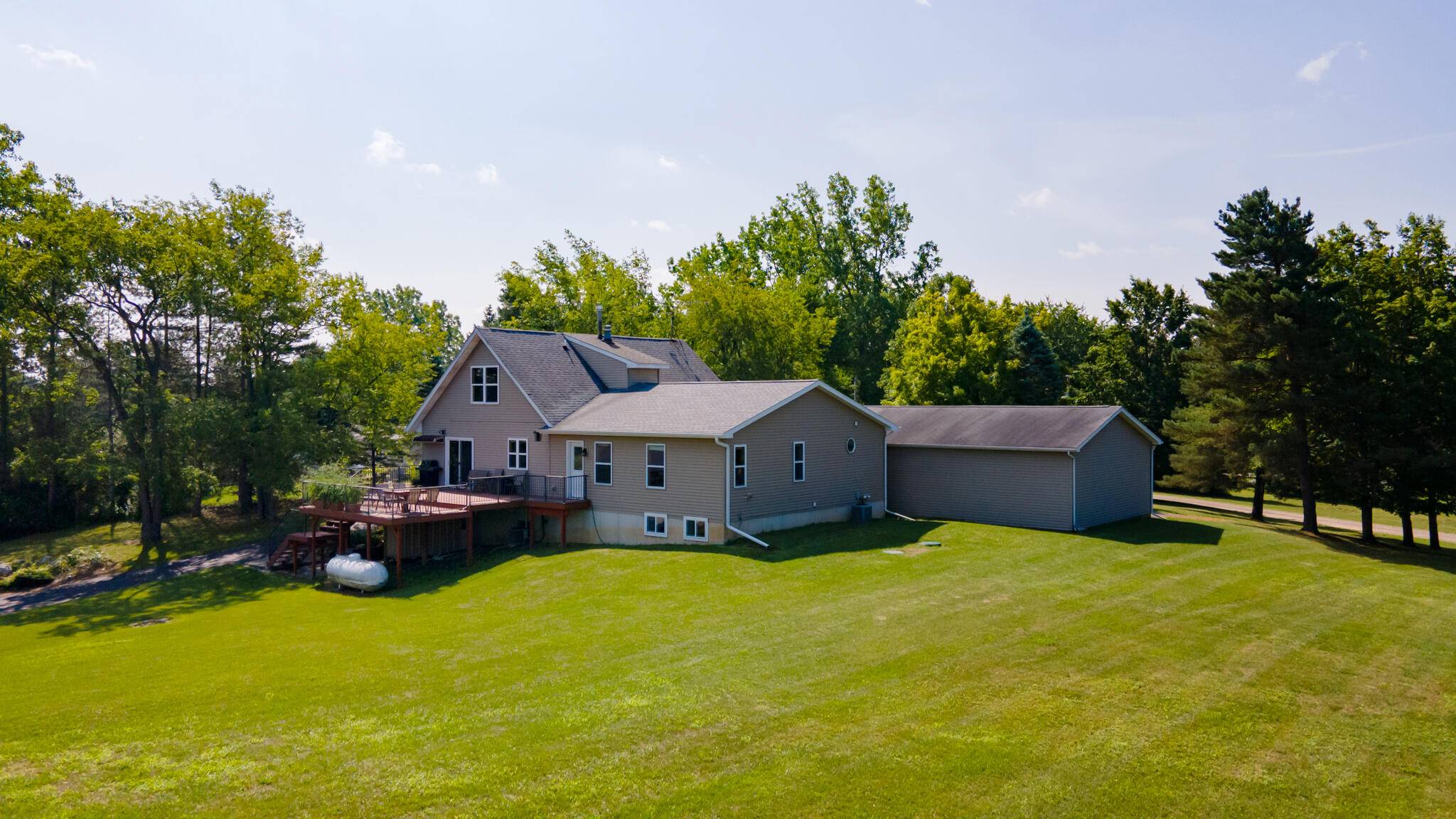 Bath, MI 48808,6111 Clise RD