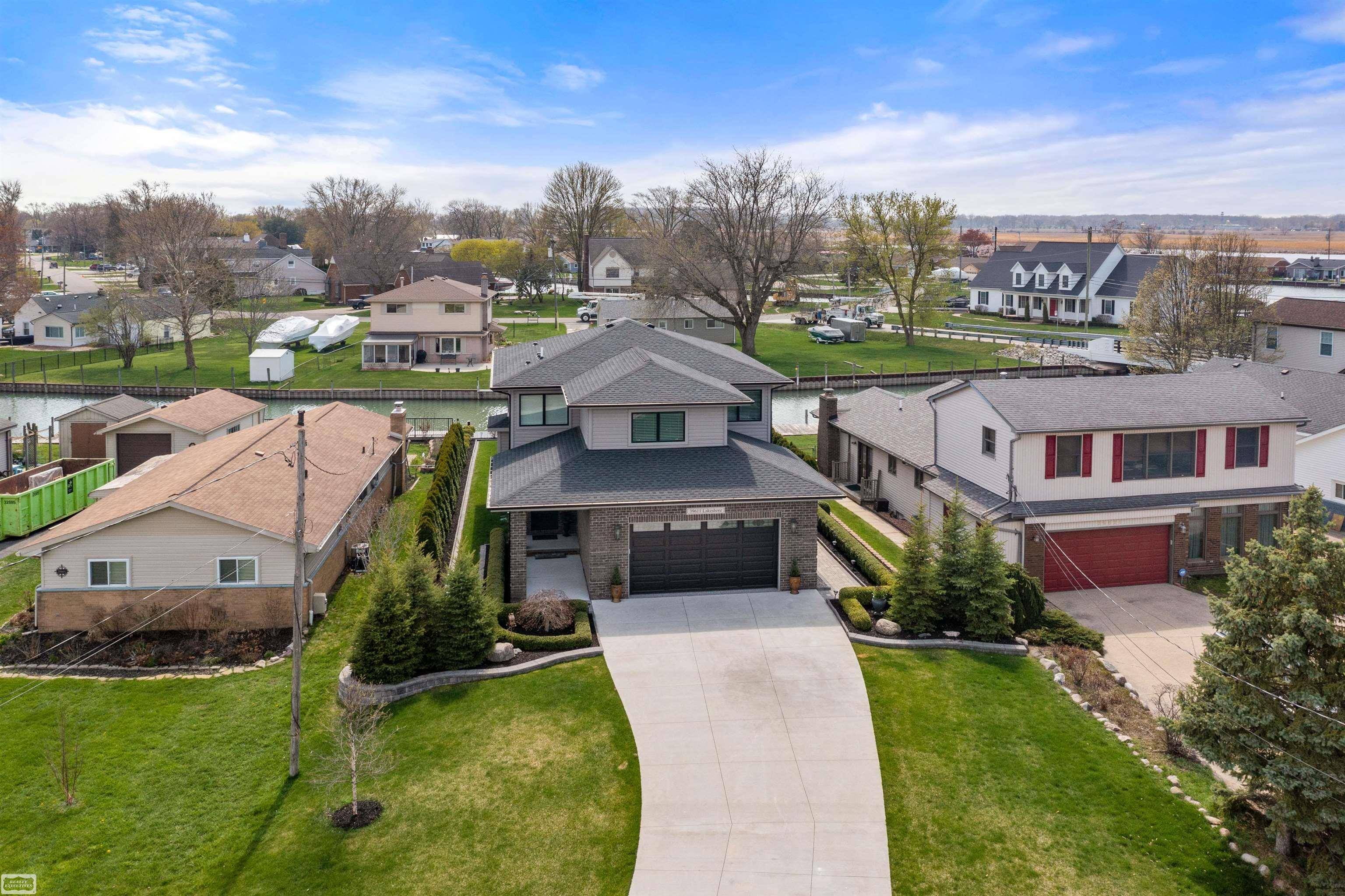 Harrison Twp, MI 48045,39611 Lakeshore