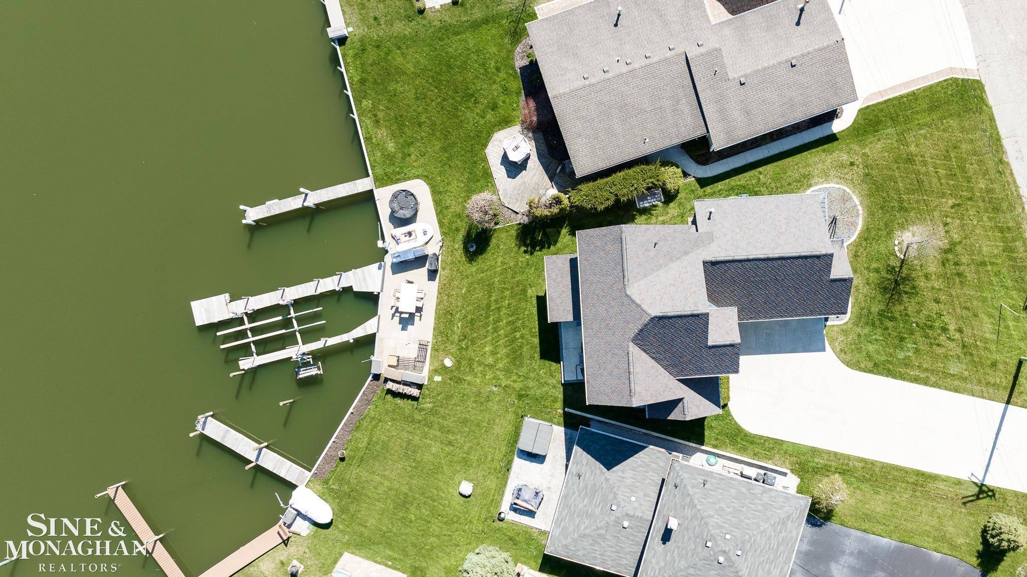 Harrison Twp, MI 48045,32009 Crane