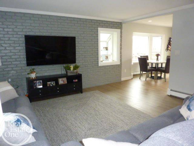 Harrison Twp, MI 48045,37725 Maplehill