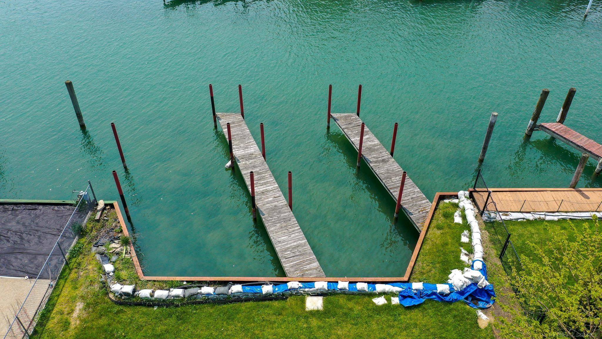 Harrison Twp, MI 48045,37845 Circle