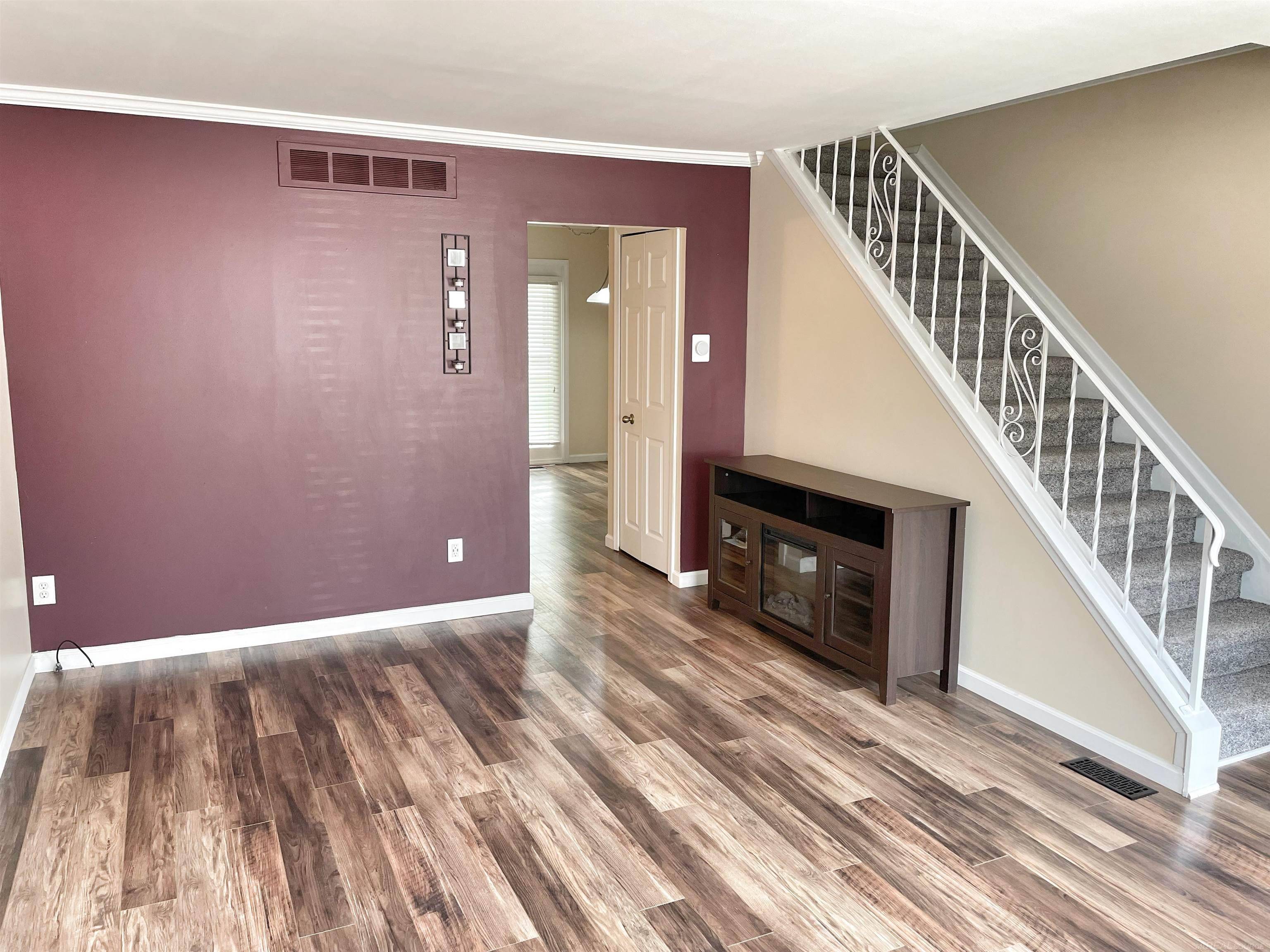 Harrison Twp, MI 48045,28090 Fair Oaks Ln #15